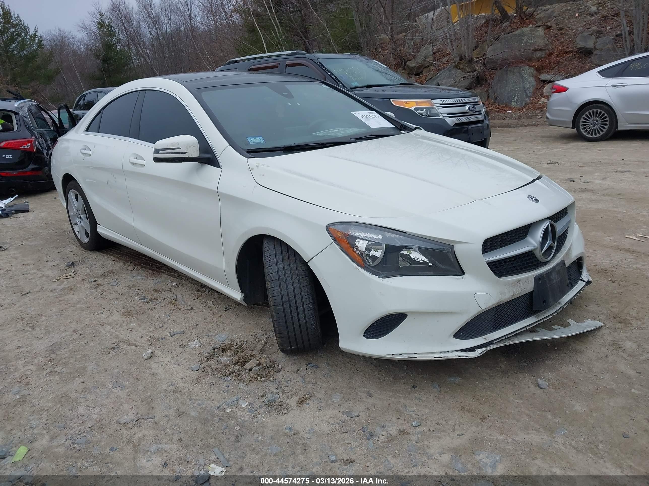 2018 Mercedes-Benz CLA 250, VIN WDDSJ4GB6JN565948 — Front end
