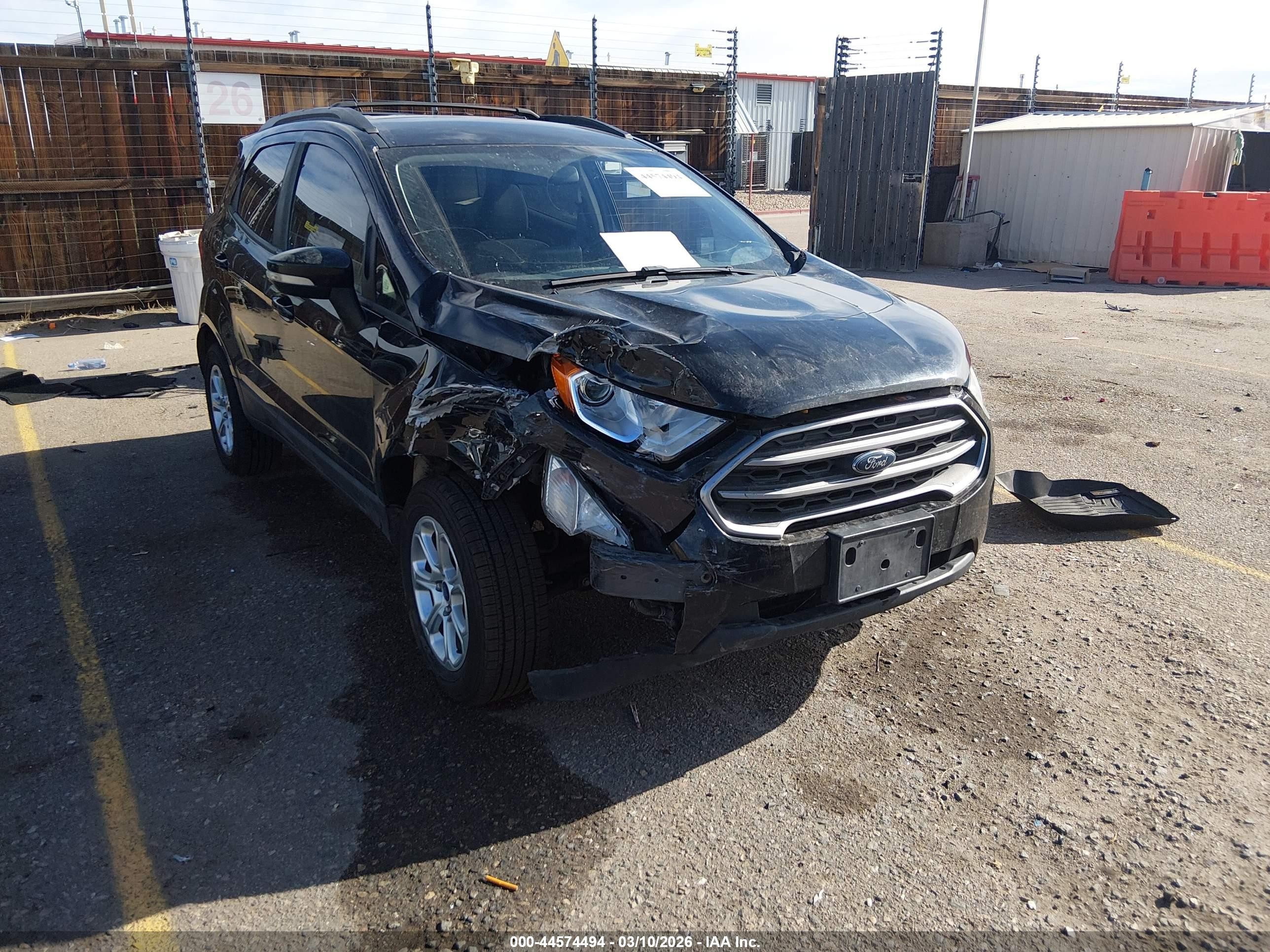 2020 Ford EcoSport SE, VIN MAJ3S2GE2LC367978 — Front end