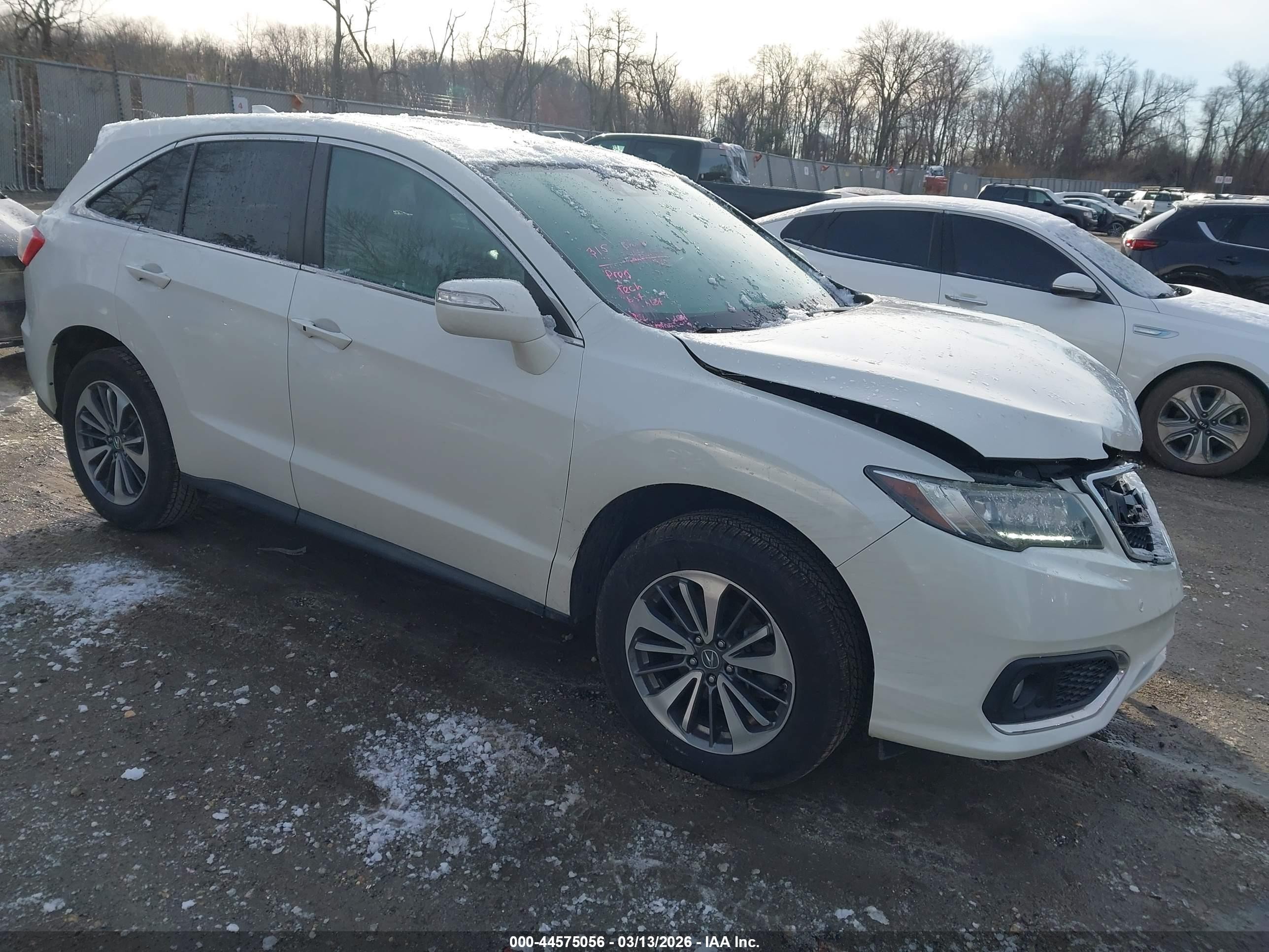 2017 Acura RDX Advance, VIN 5J8TB4H72HL001582 — Front end