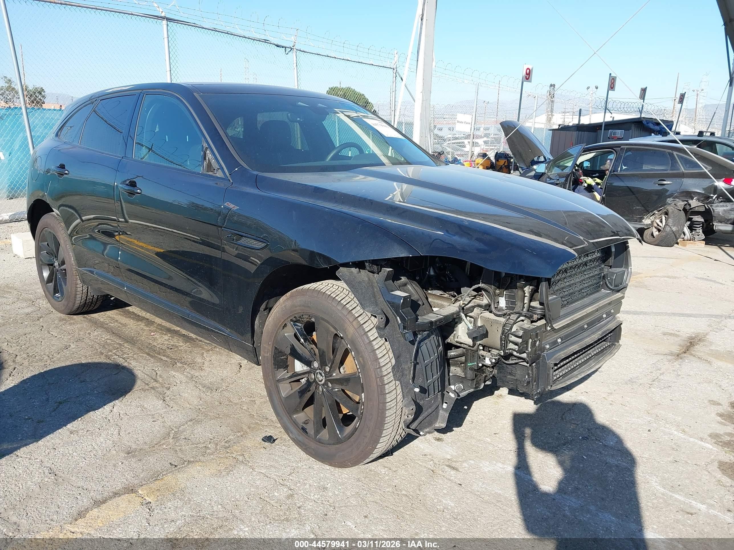 2025 Jaguar F-Pace R-Dynamic S, VIN SADCT2EX2SA750166 — Front end