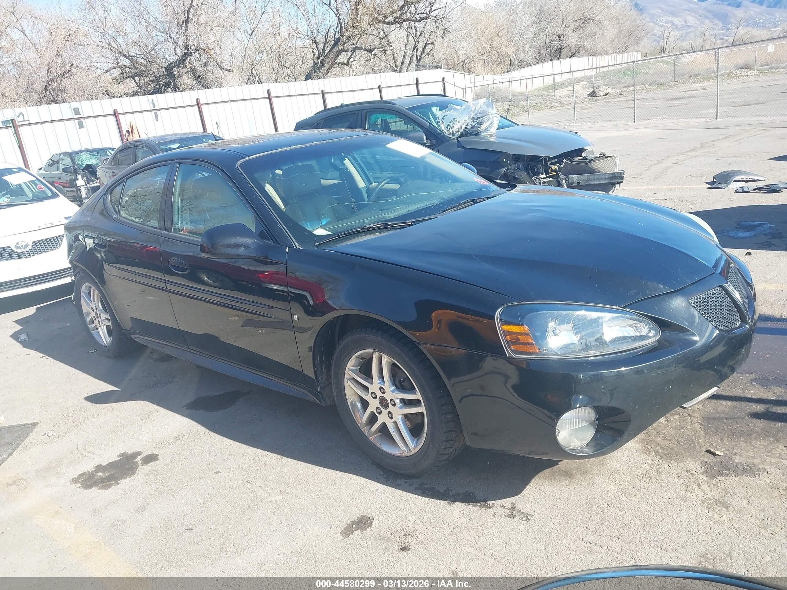2006 Pontiac Grand Prix GT, VIN 2G2WR584861170239 — Rear end