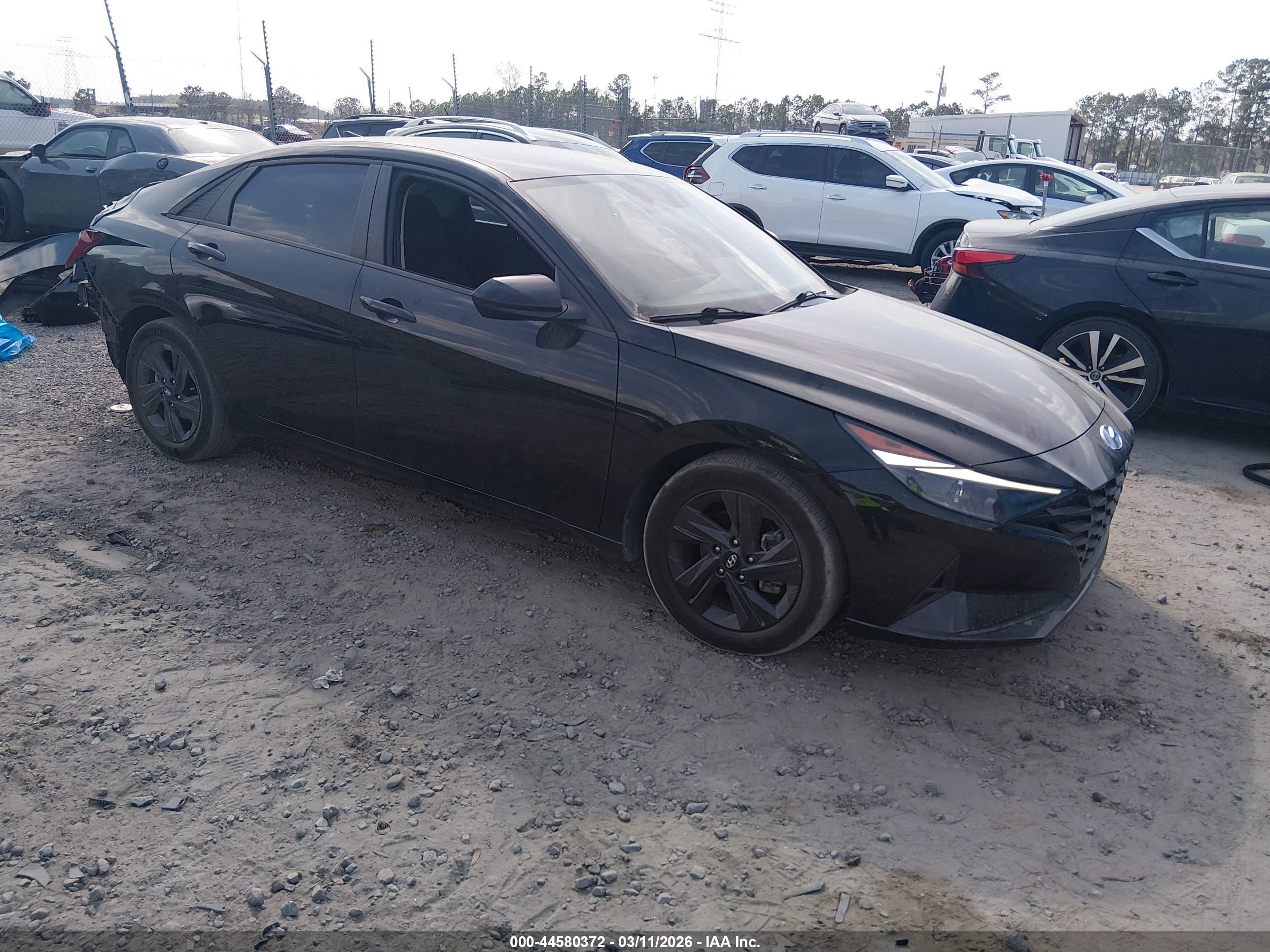 2023 Hyundai Elantra SEL, VIN 5NPLM4AG2PH087448 — Rear end