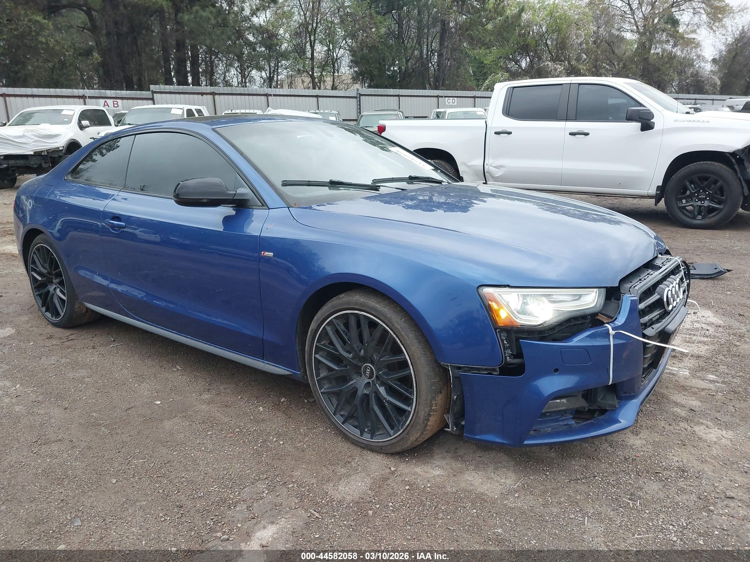 2017 Audi A5 Sport, VIN WAUD2AFR4HA001582 — Перед