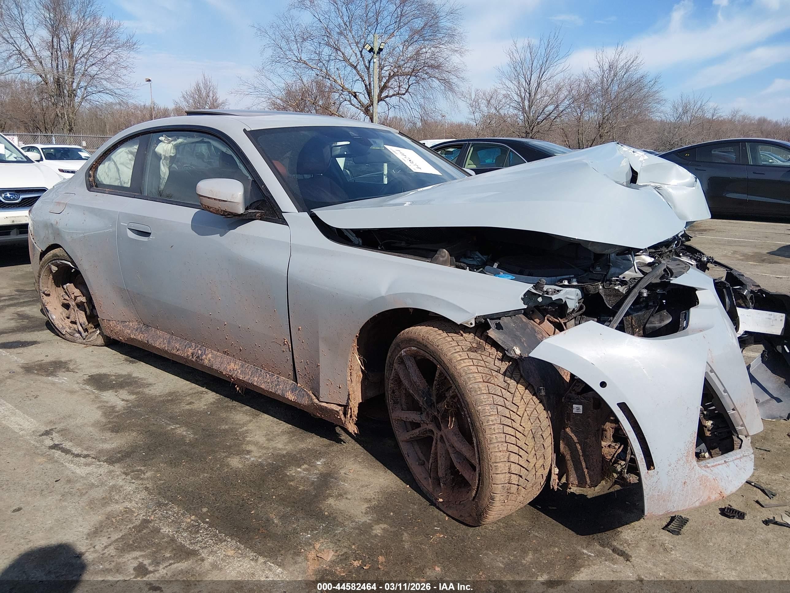 2022 BMW 2 Series 230i, VIN 3MW23CM06N8C35041 — Front end