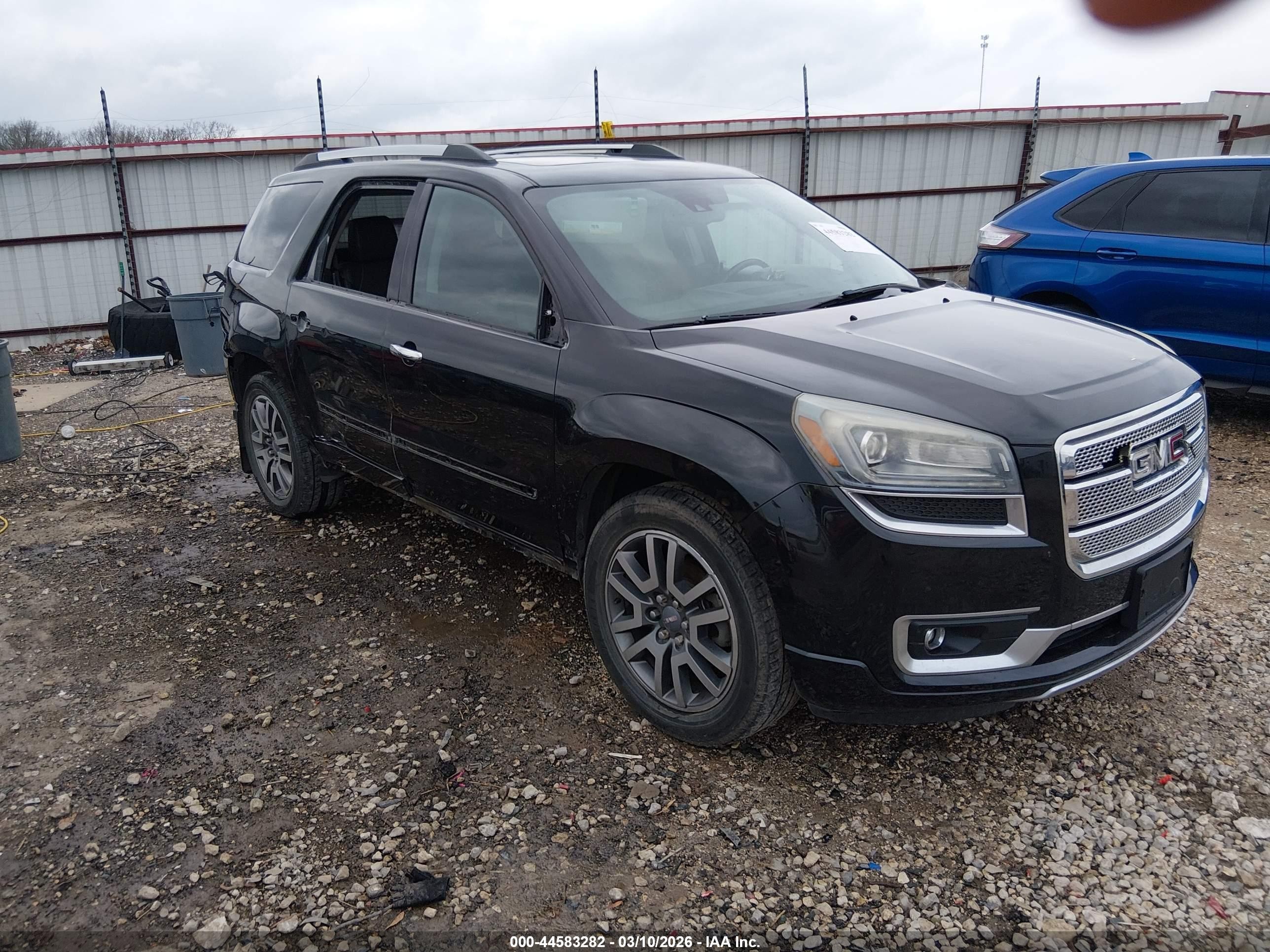 2014 GMC Acadia Denali, VIN 1GKKVTKD0EJ115196 — Side