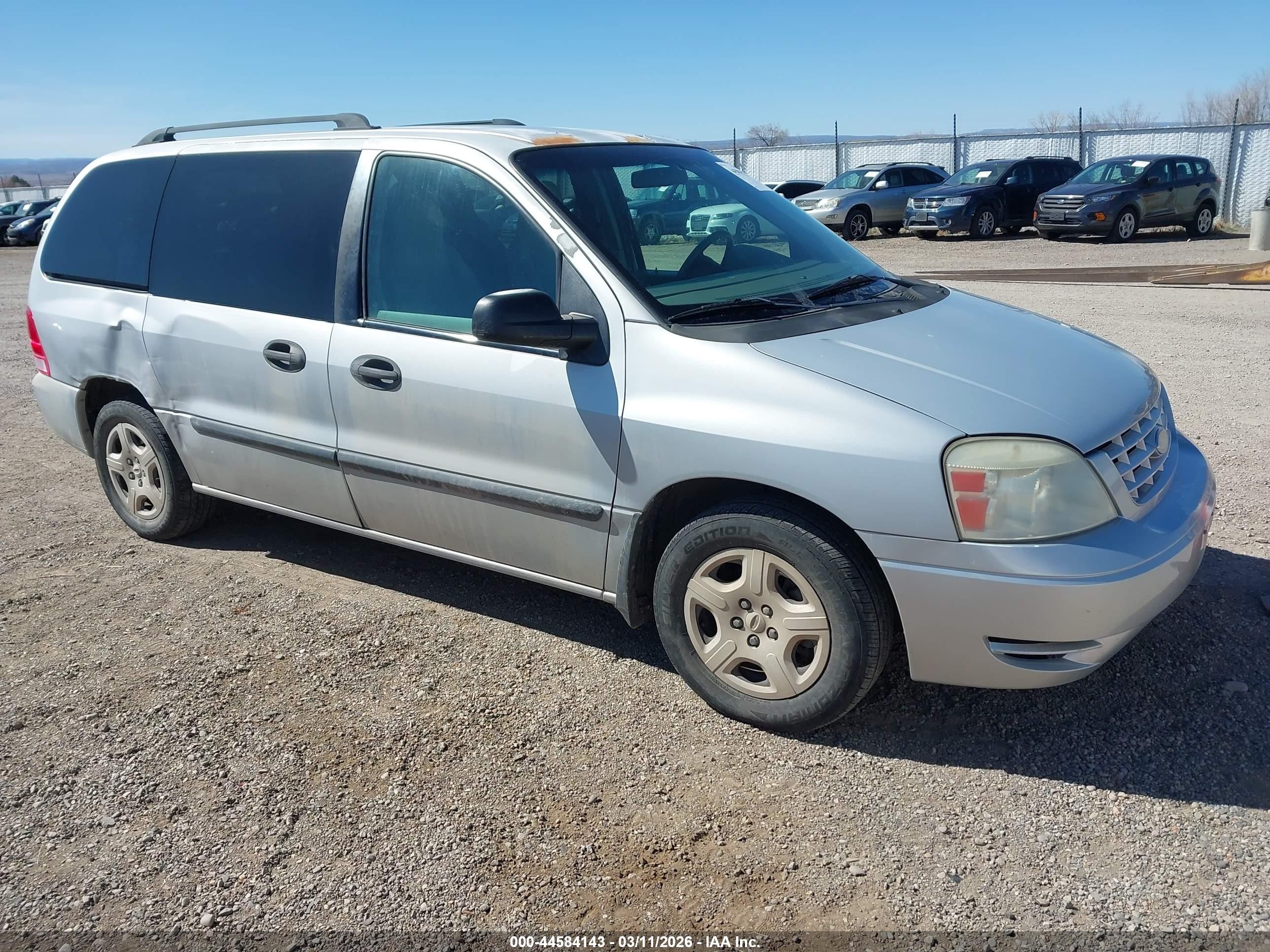 2007 Ford Freestar SE, VIN 2FMZA51677BA02160 — Side