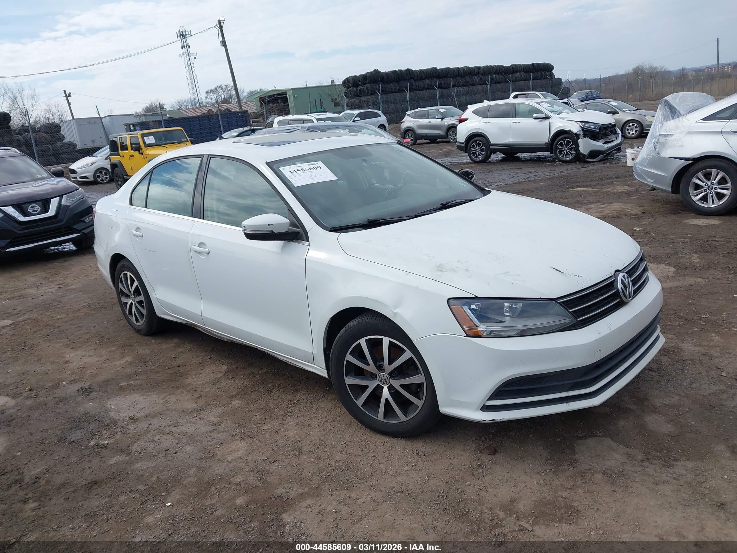 2017 Volkswagen Jetta SE, VIN 3VWDB7AJ9HM393496 — Fresh water flood