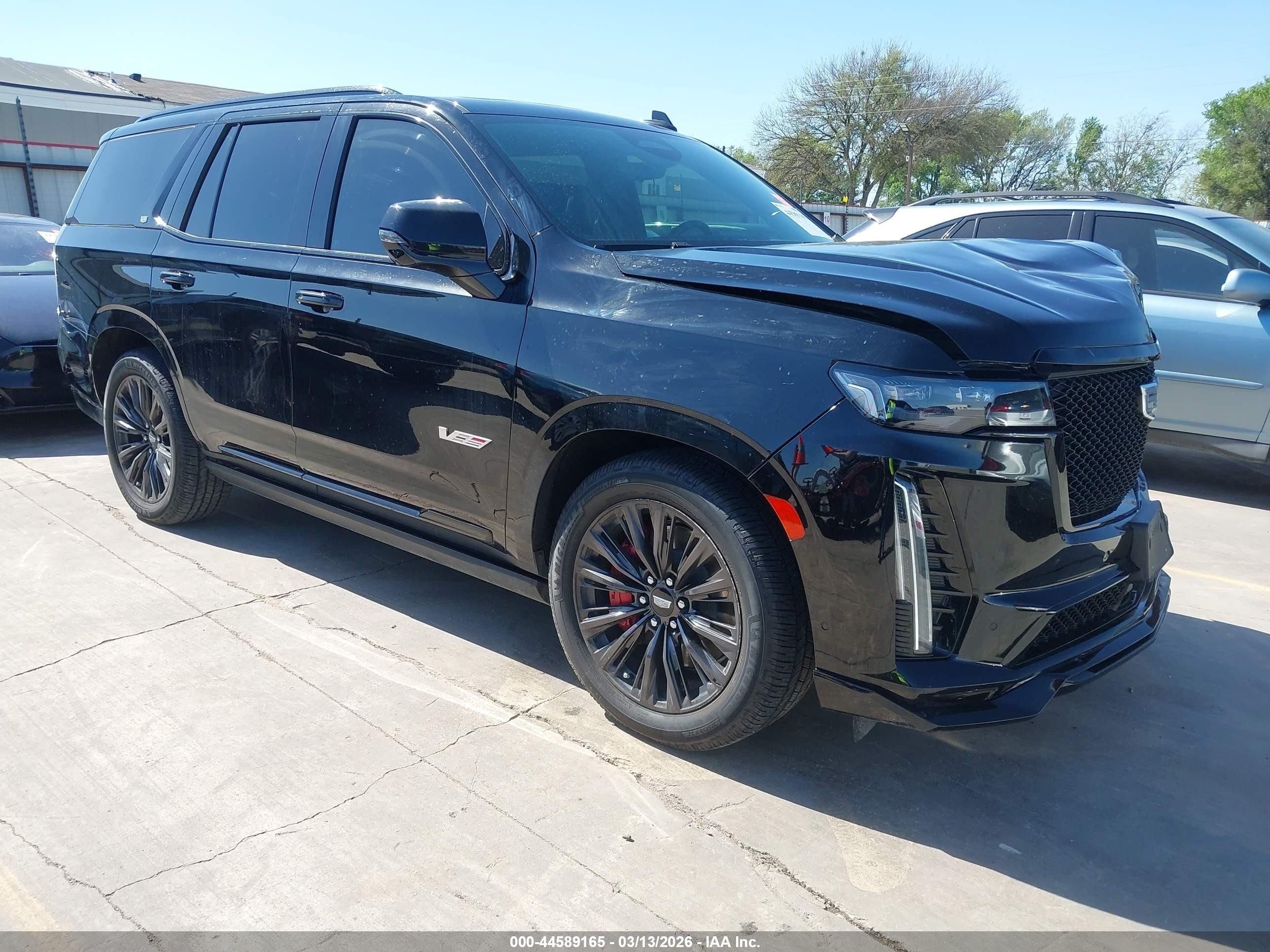 2023 Cadillac Escalade AWD V-Series, VIN 1GYS4HK94PR343742 — Front end