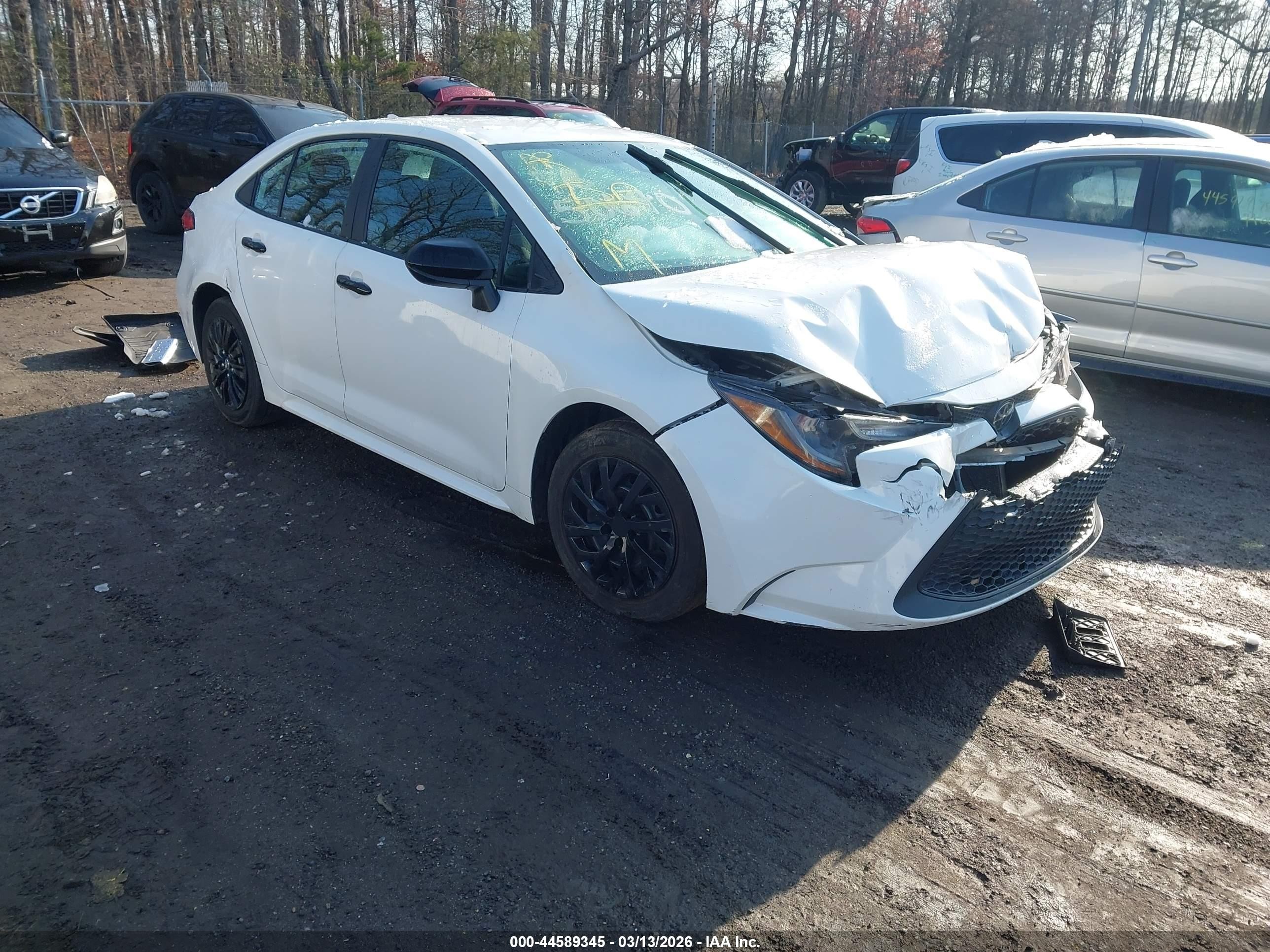 2021 Toyota Corolla LE, VIN 5YFEPMAE6MP223271 — Front end