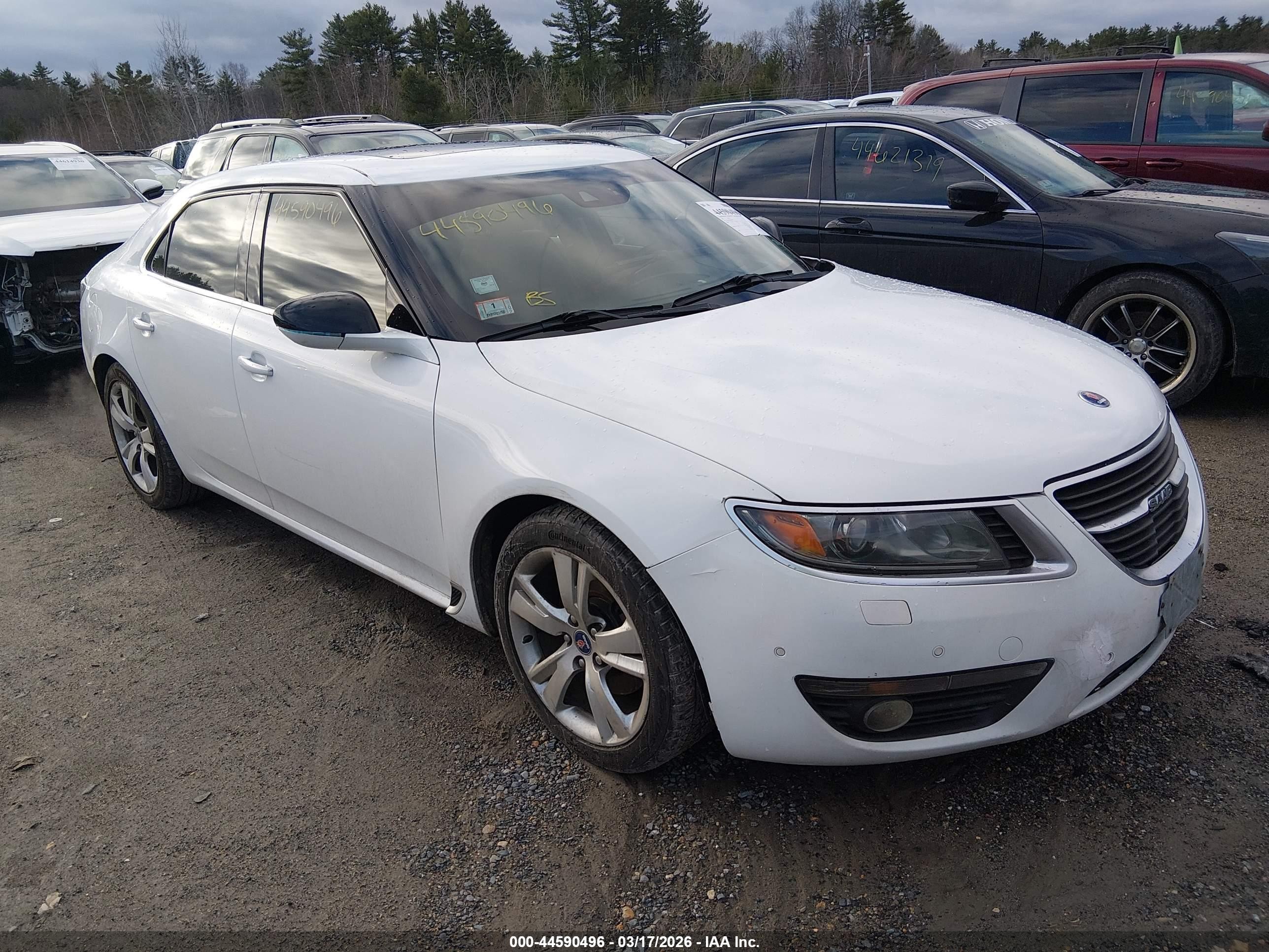 2011 Saab 9-5 Turbo4, VIN YS3GN4AR8B4007299 — Front end