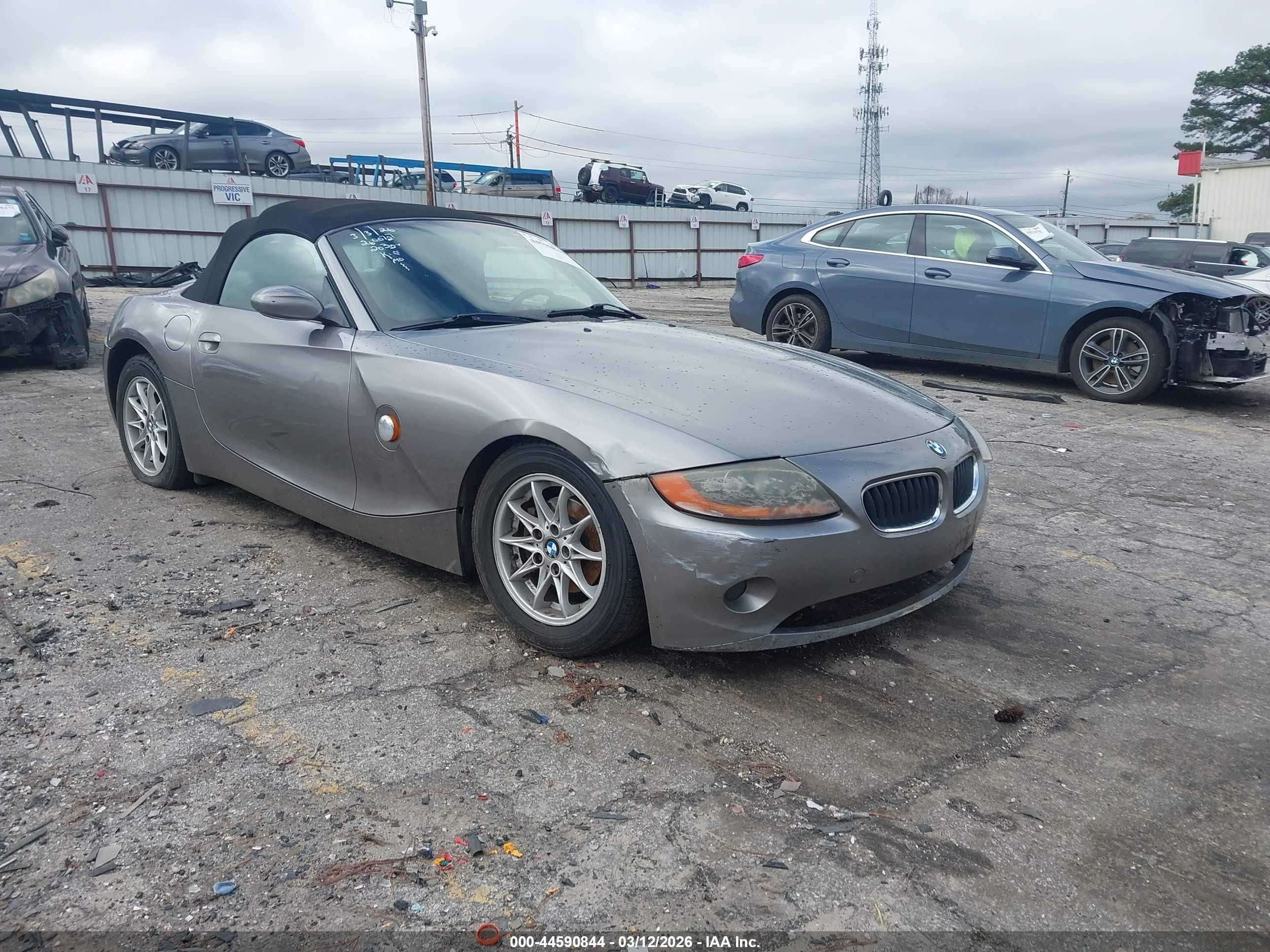 2003 BMW Z4 2.5i, VIN 4USBT33433LR62032 — All over