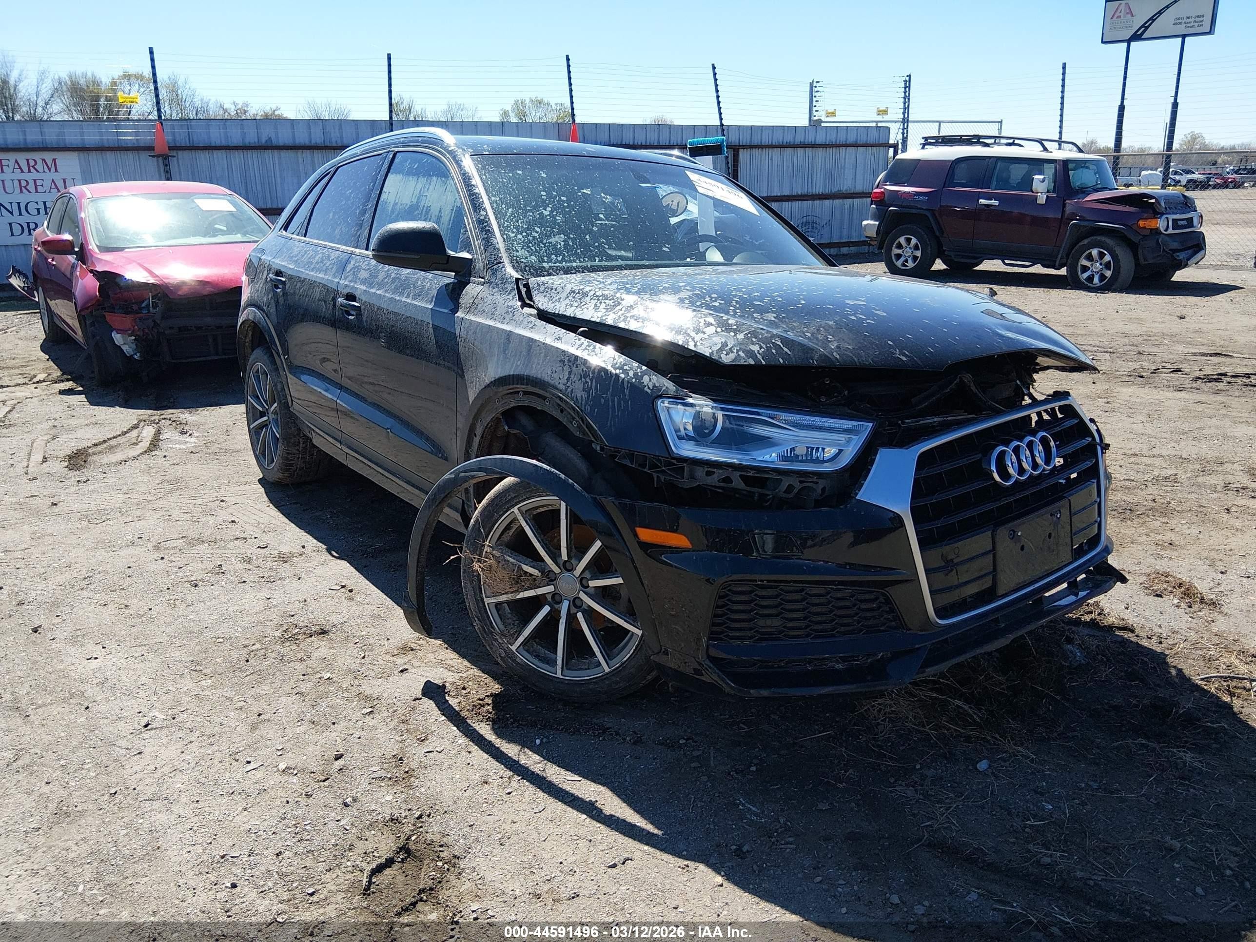 2018 Audi Q3 Premium, VIN WA1BCCFS4JR023248 — Front end