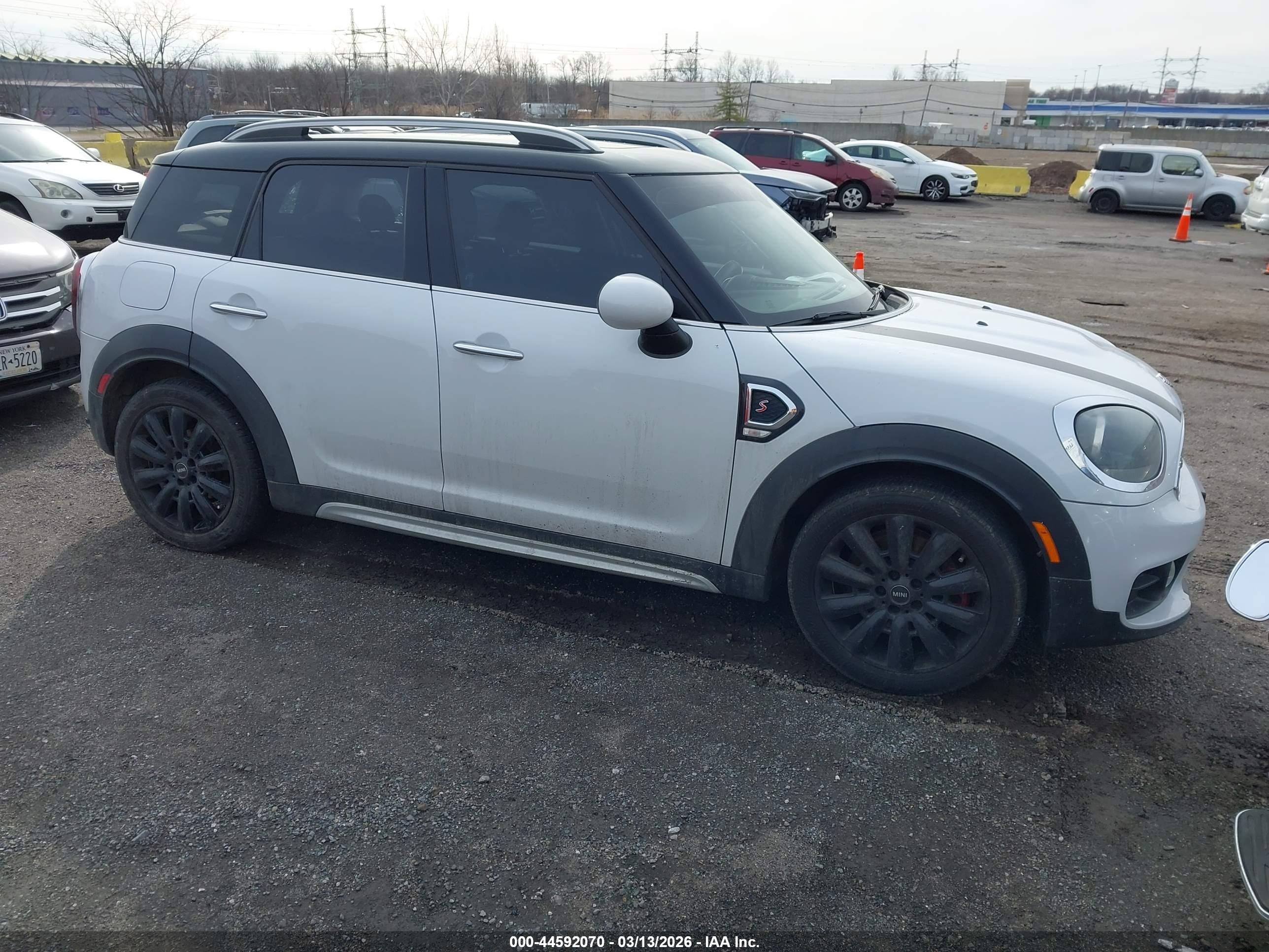 2019 MINI Countryman Cooper S, VIN WMZYT5C54K3G91844 — Пожар