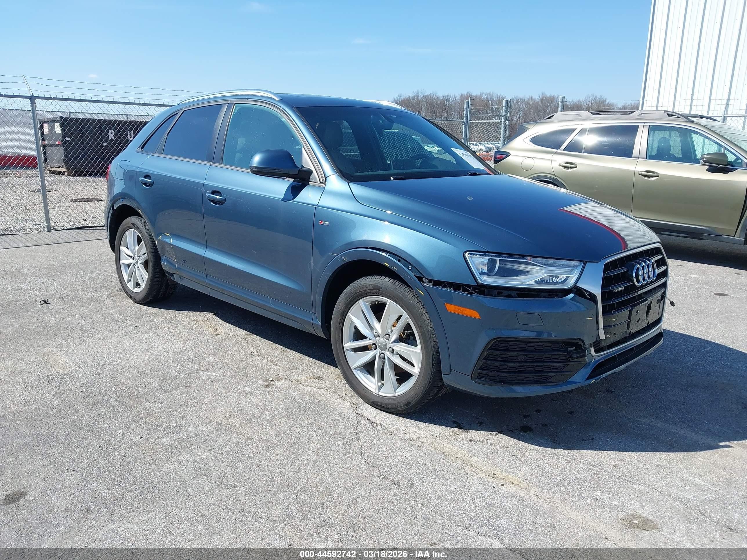 2018 Audi Q3 Premium, VIN WA1ECCFS8JR004361 — Front end