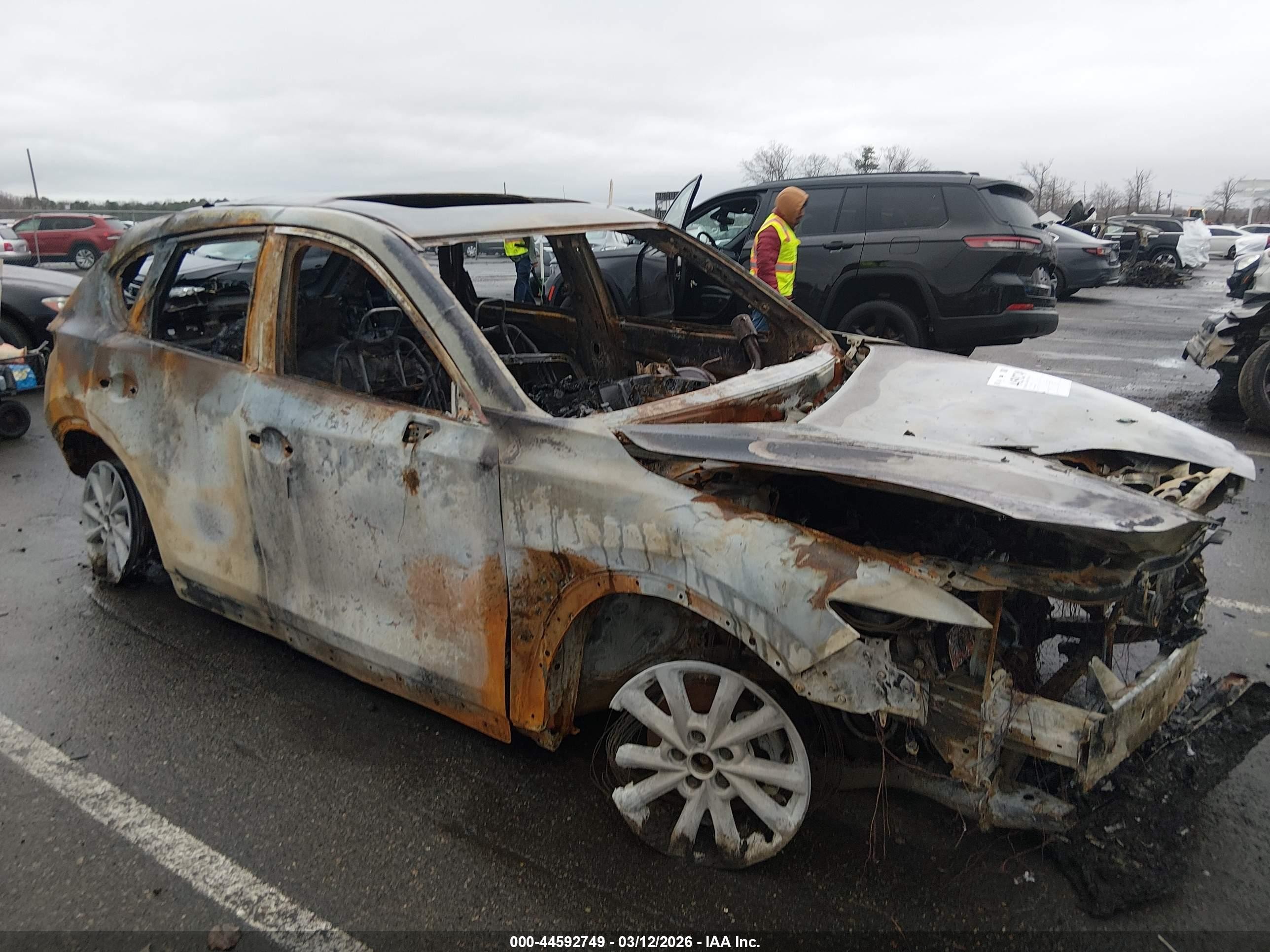 2024 Mazda CX-5 S Carbon Edition, VIN JM3KFBCL7R0504137 — Burn