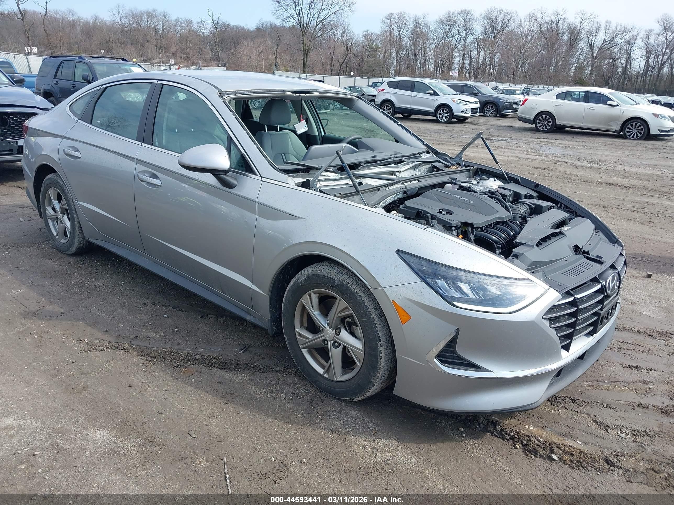 2022 Hyundai Sonata SE, VIN 5NPEG4JA8NH141263 — Перед