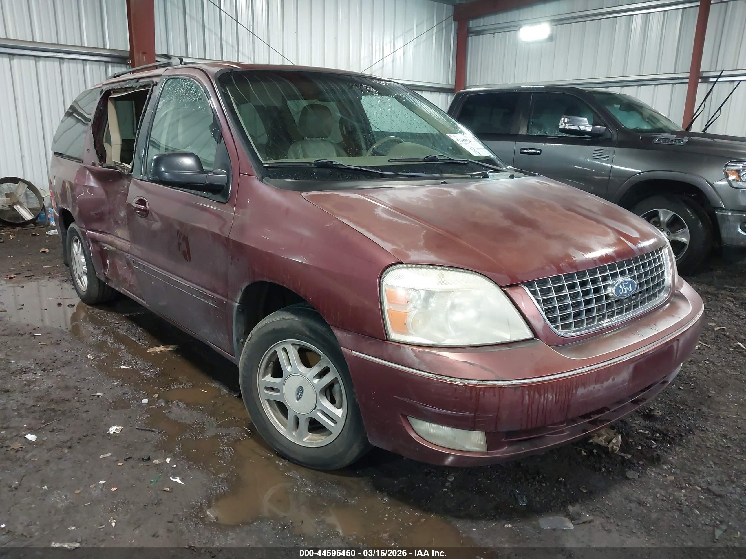 2007 Ford Freestar SEL, VIN 2FMZA52247BA06985 — Side