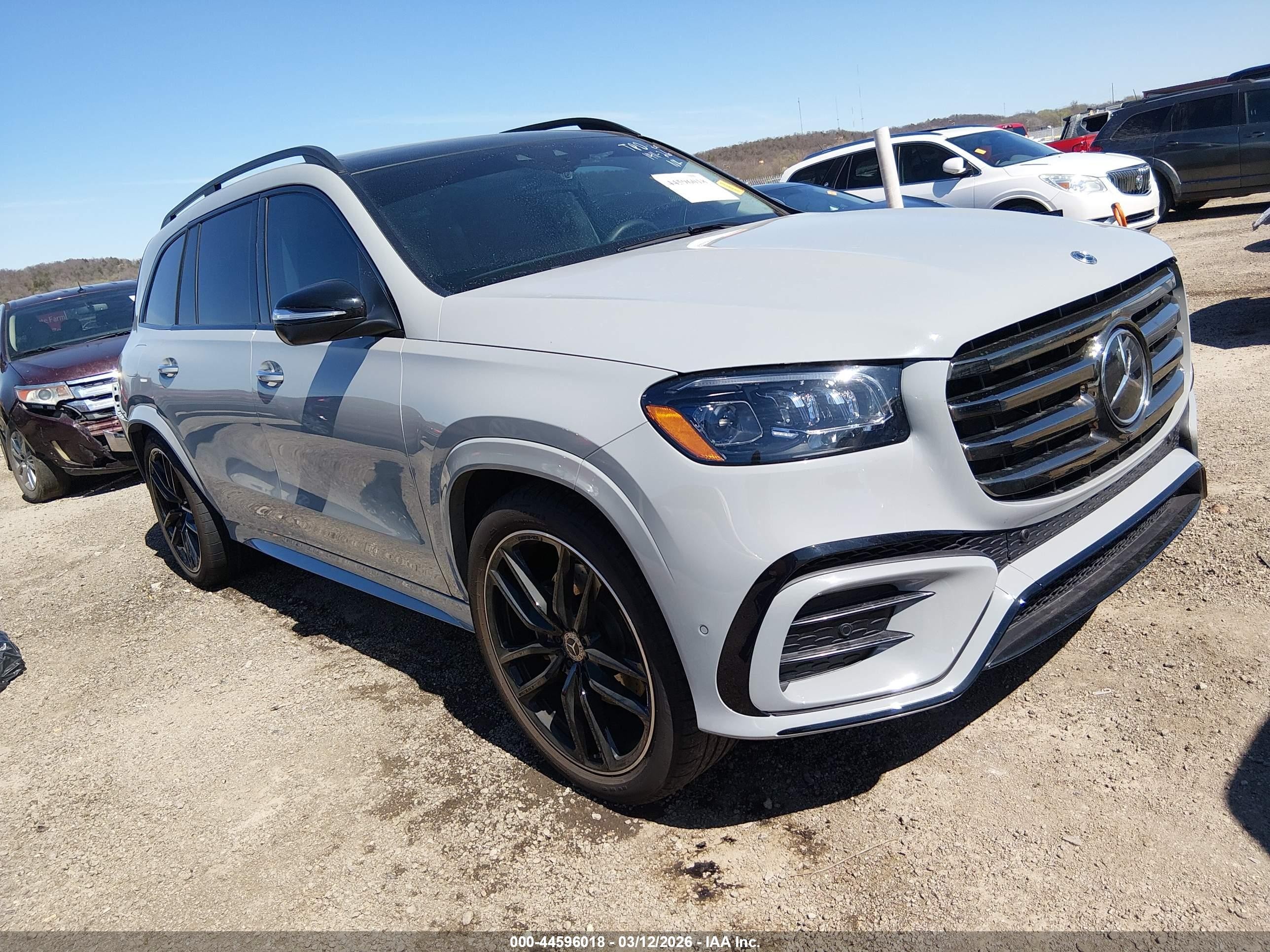 2025 Mercedes-Benz GLS 450, VIN 4JGFF5KE1SB491258 — Rear end