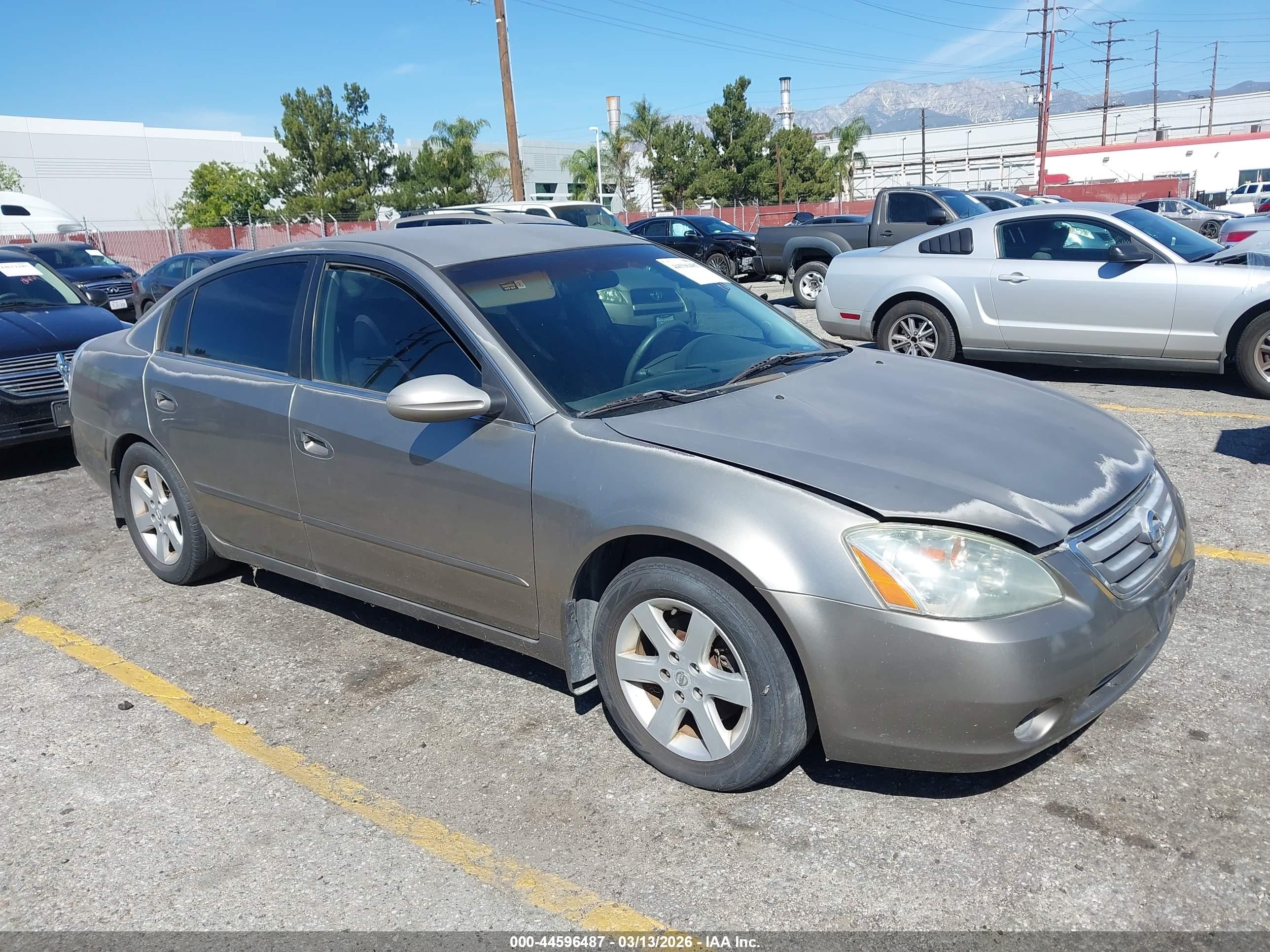 2003 Nissan Altima S, VIN 1N4AL11D03C147897 — Фото с аукциона 1 of 16