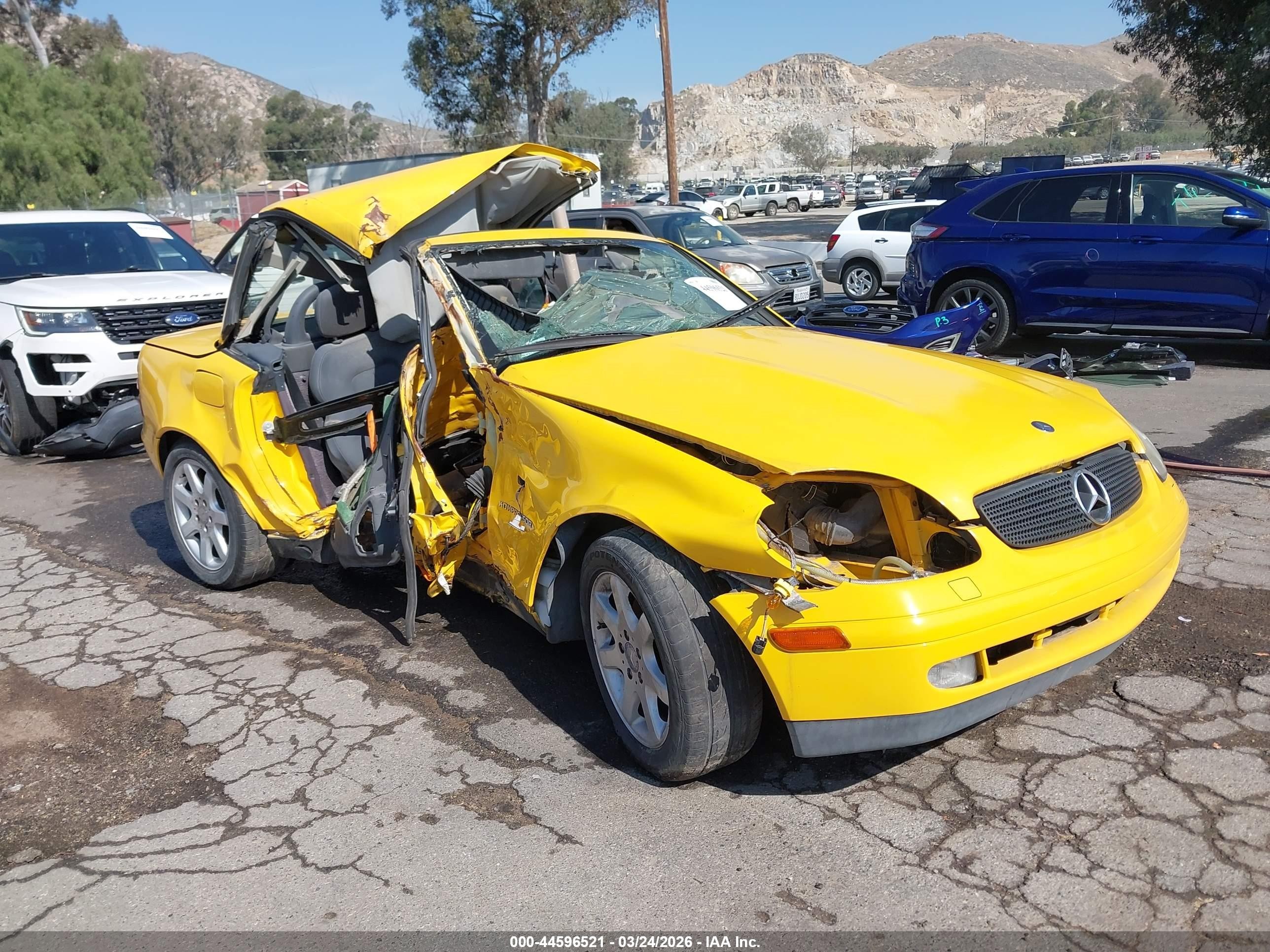 1998 Mercedes-Benz SLK 230/320, VIN WDBKK47F5WF078346 — Rollover