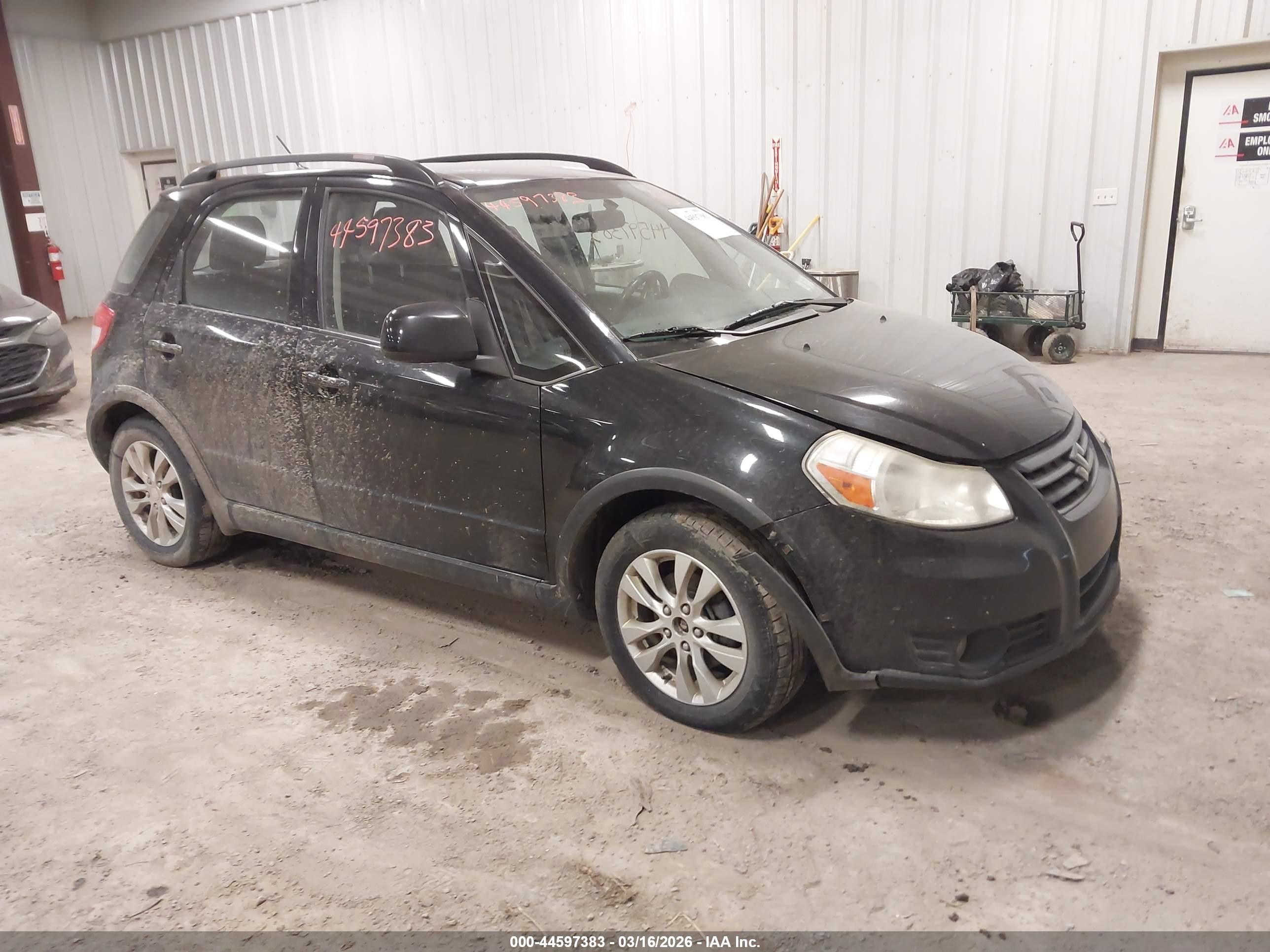 2013 Suzuki SX4 Crossover Technology, VIN JS2YB5A40D6100085 — Front end