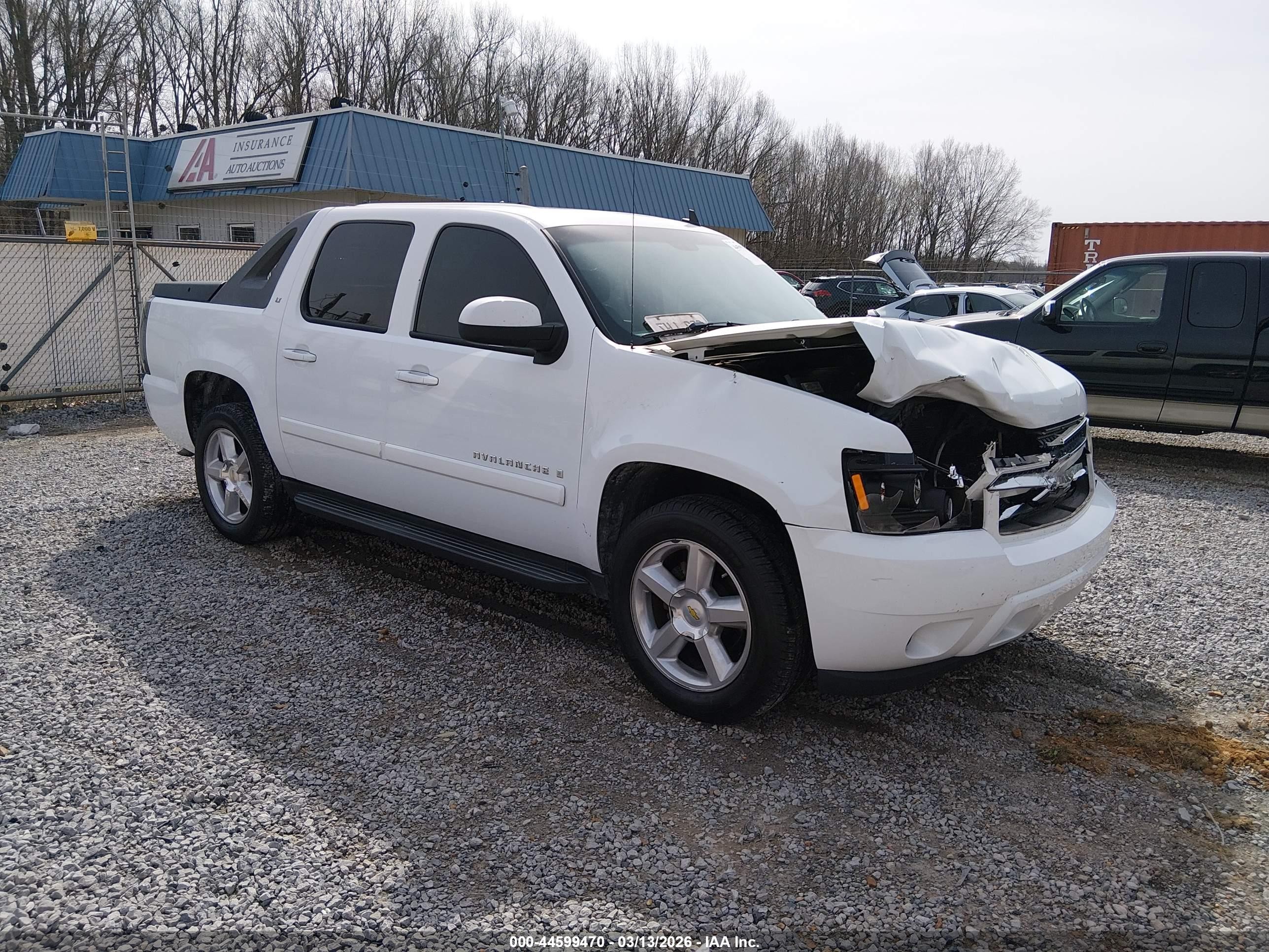 2007 Chevrolet Avalanche 3LT, VIN 3GNEC12017G156593 — Front end
