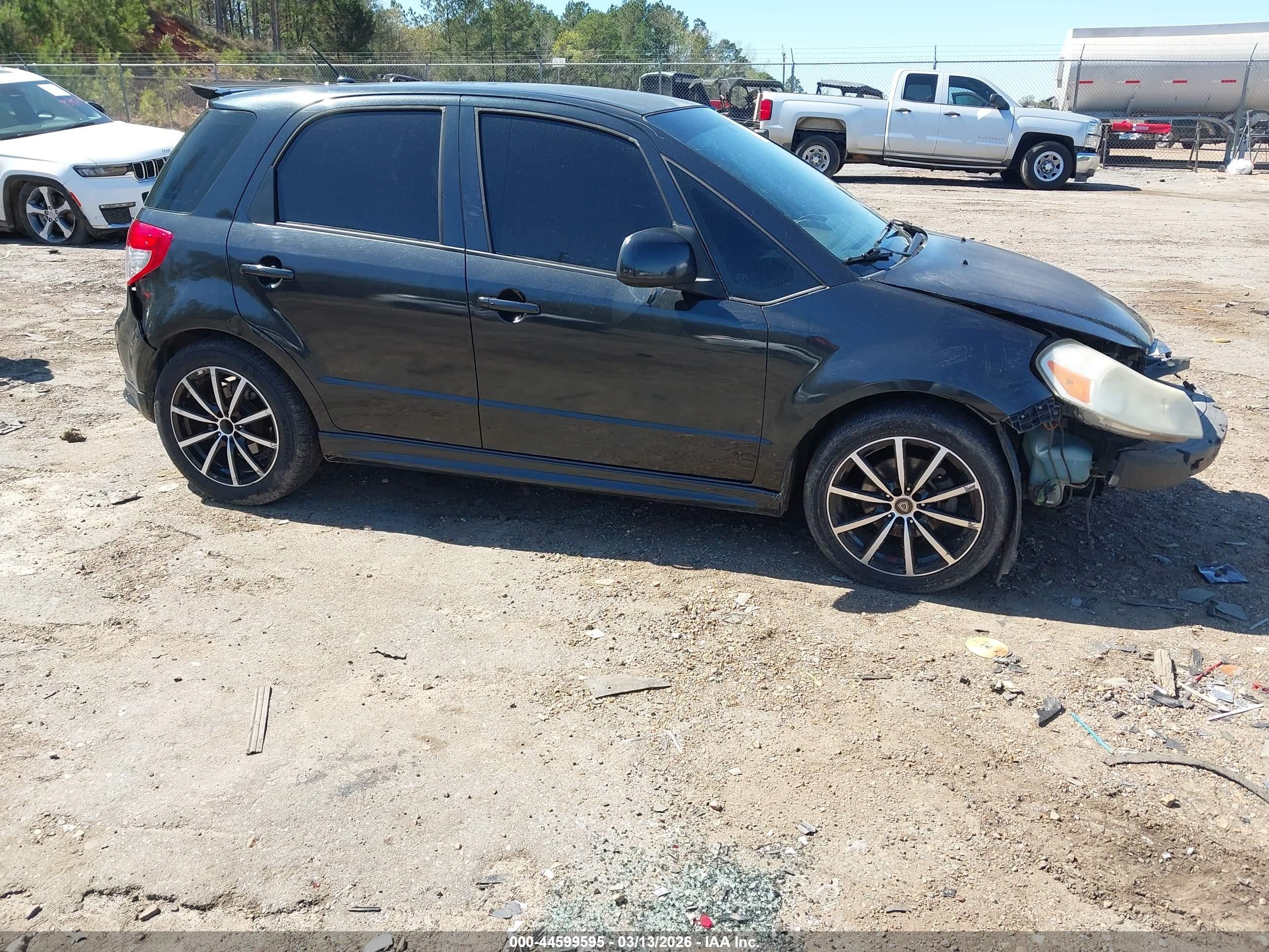 2010 Suzuki SX4 Sportback, VIN JS2YA5A95A6300325 — Front end