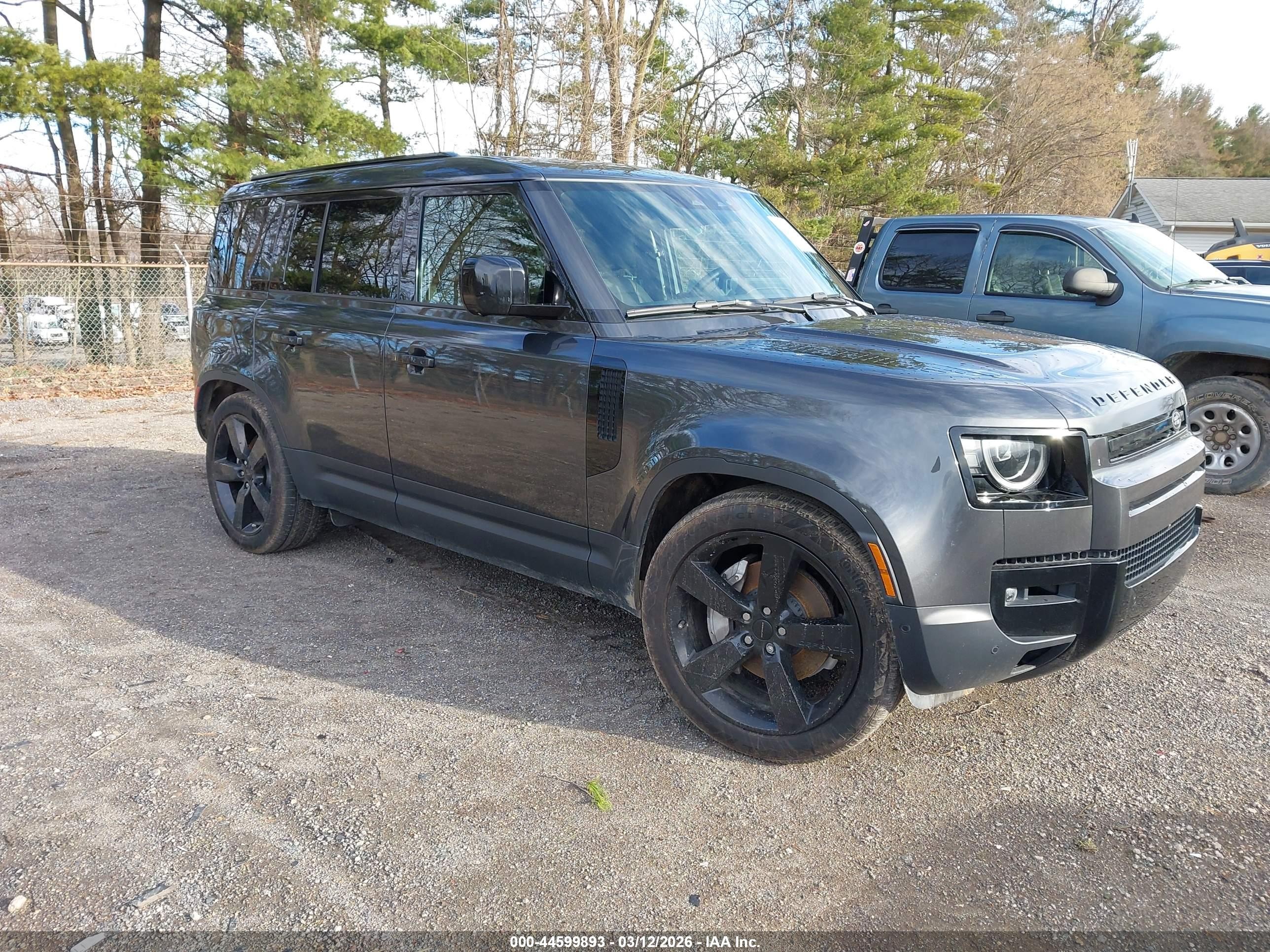 2026 Land Rover Defender S, VIN SALEJ7EXXT2482706 — Side