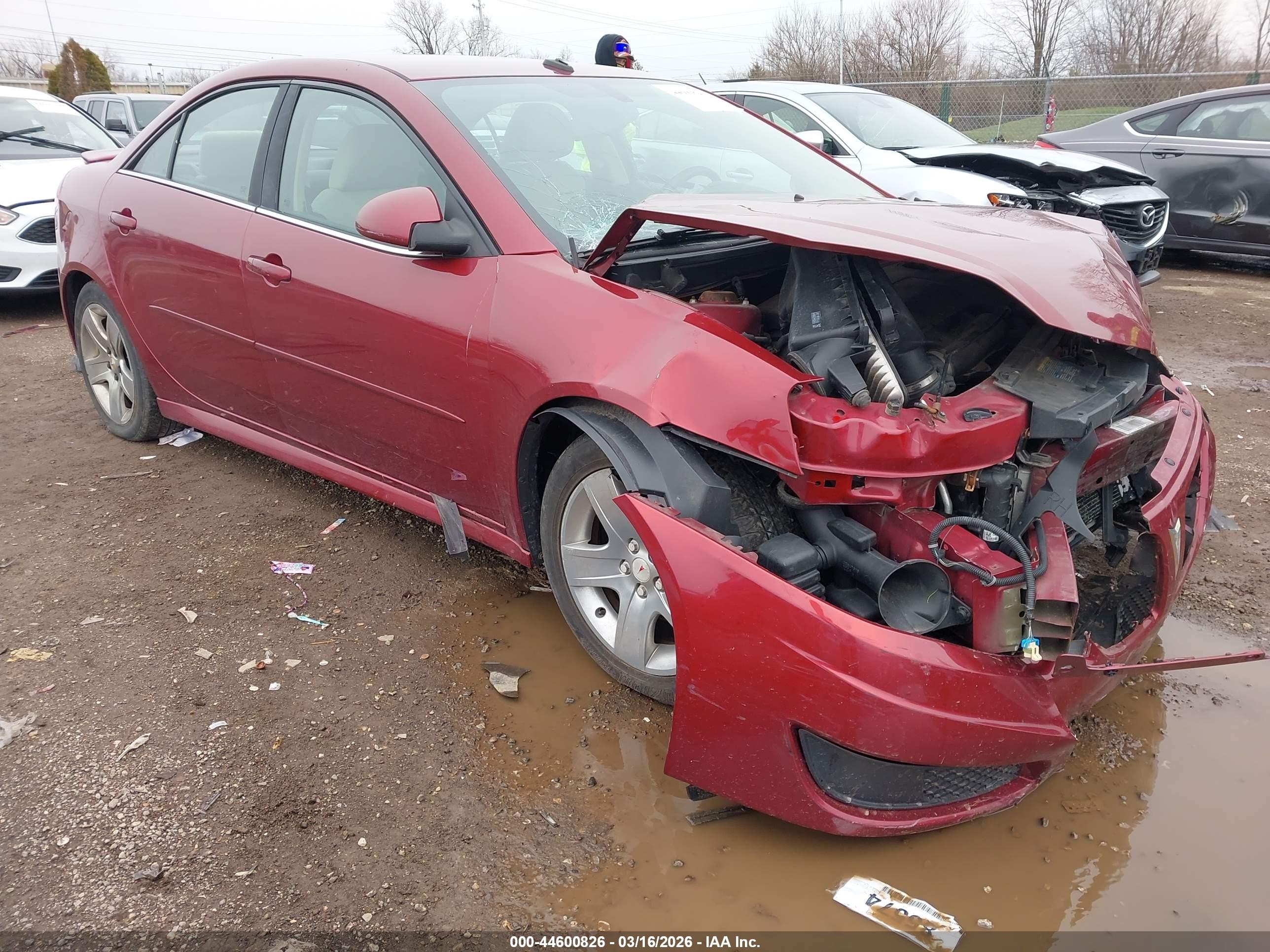 2010 Pontiac G6 1SA, VIN 1G2ZA5E04A4140657 — Front end