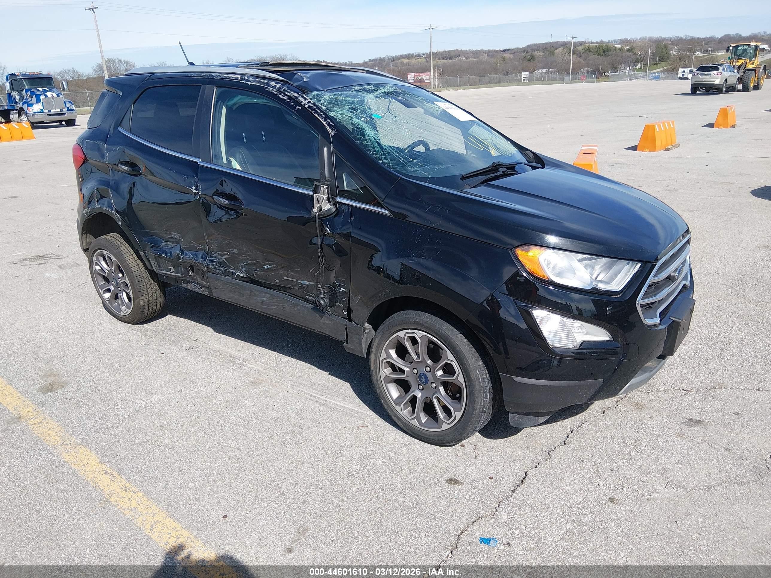 2019 Ford EcoSport Titanium, VIN MAJ6S3KL9KC274365 — All over