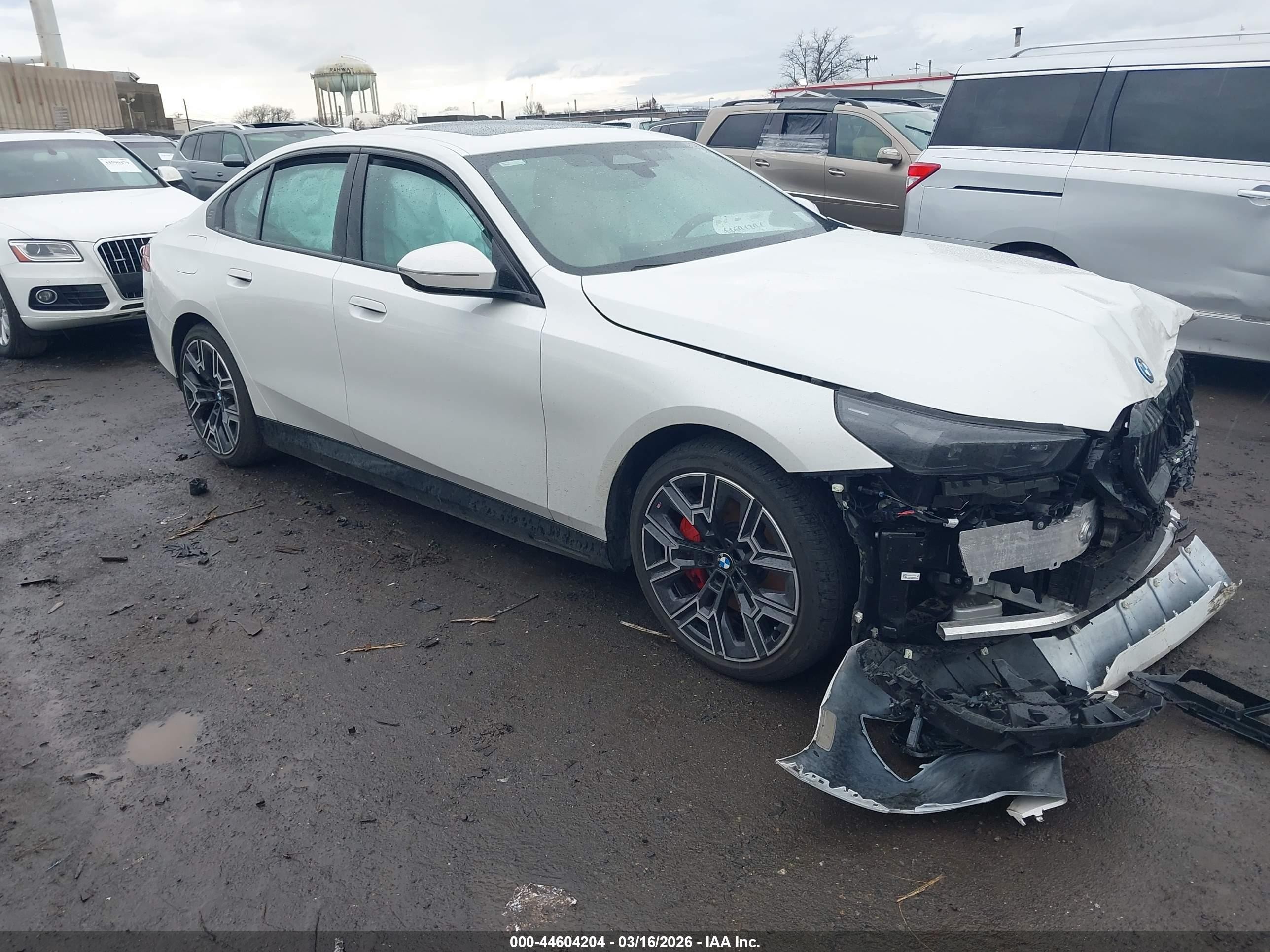 2026 BMW i5 xDrive40, VIN WBY33HG06TCW28364 — Front end