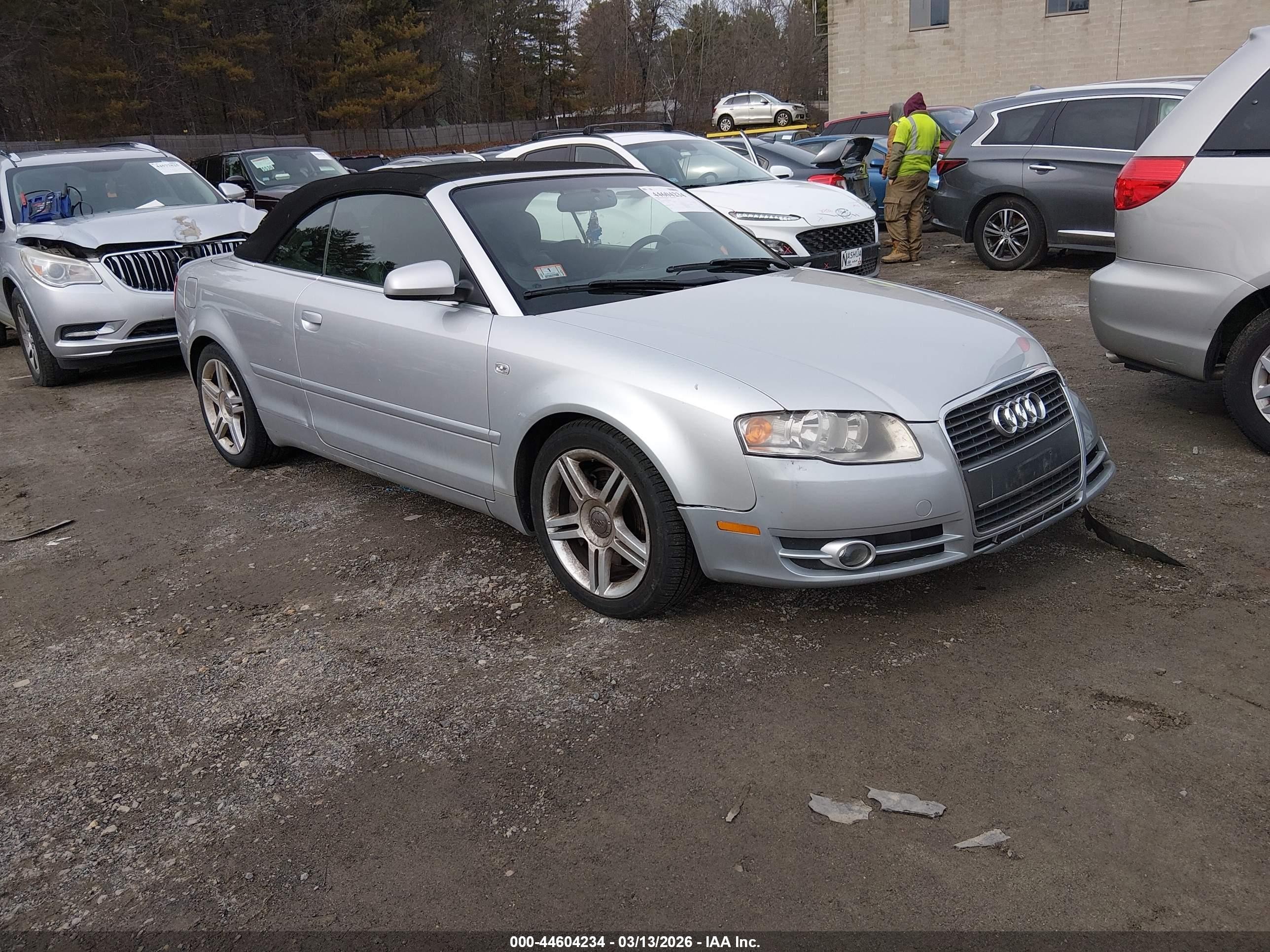 2007 Audi A4 2.0T, VIN WAUAF48H27K030228 — Перед