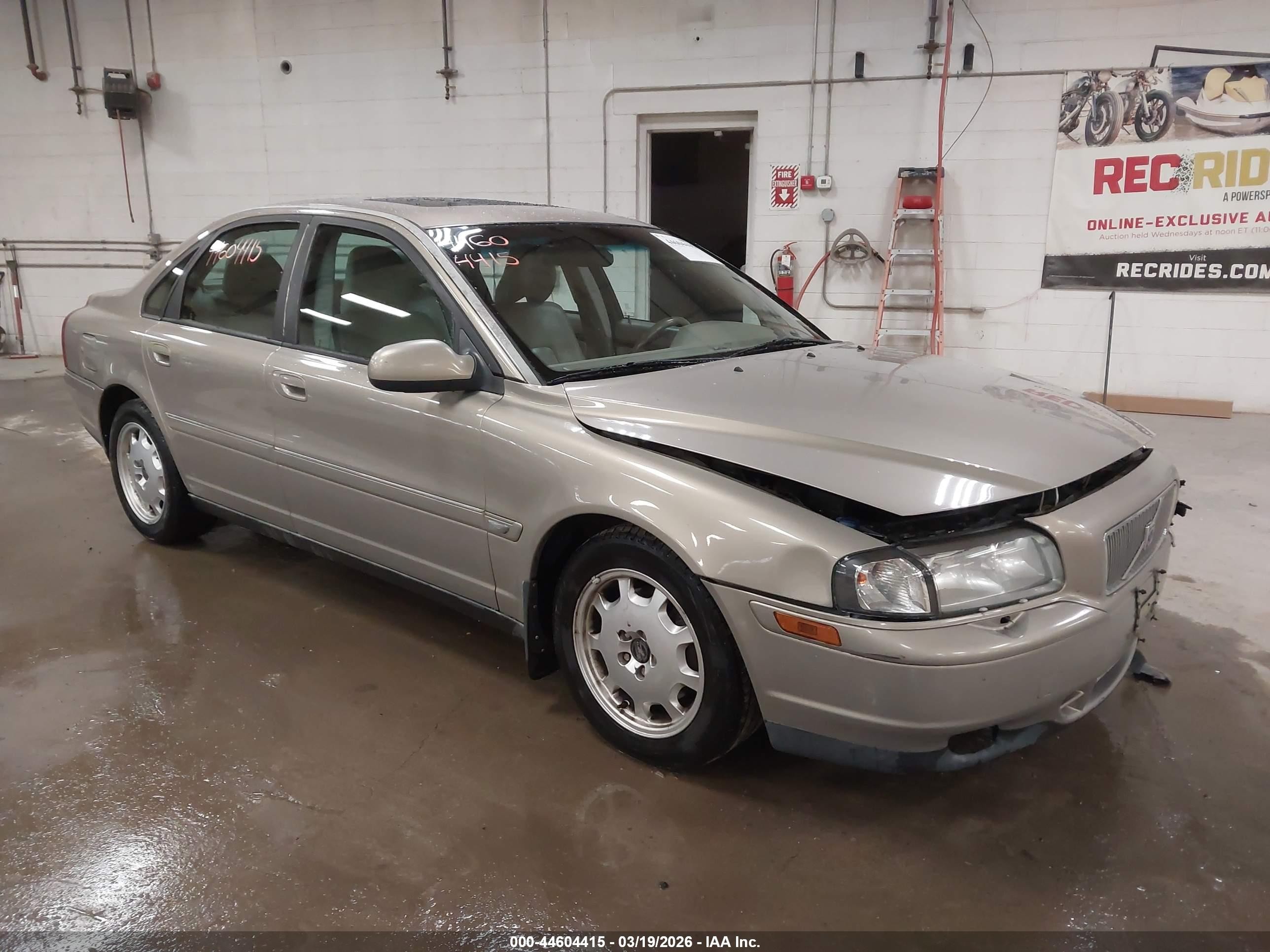 2003 Volvo S80 2.9L, VIN YV1TS92D431313458 — Перед