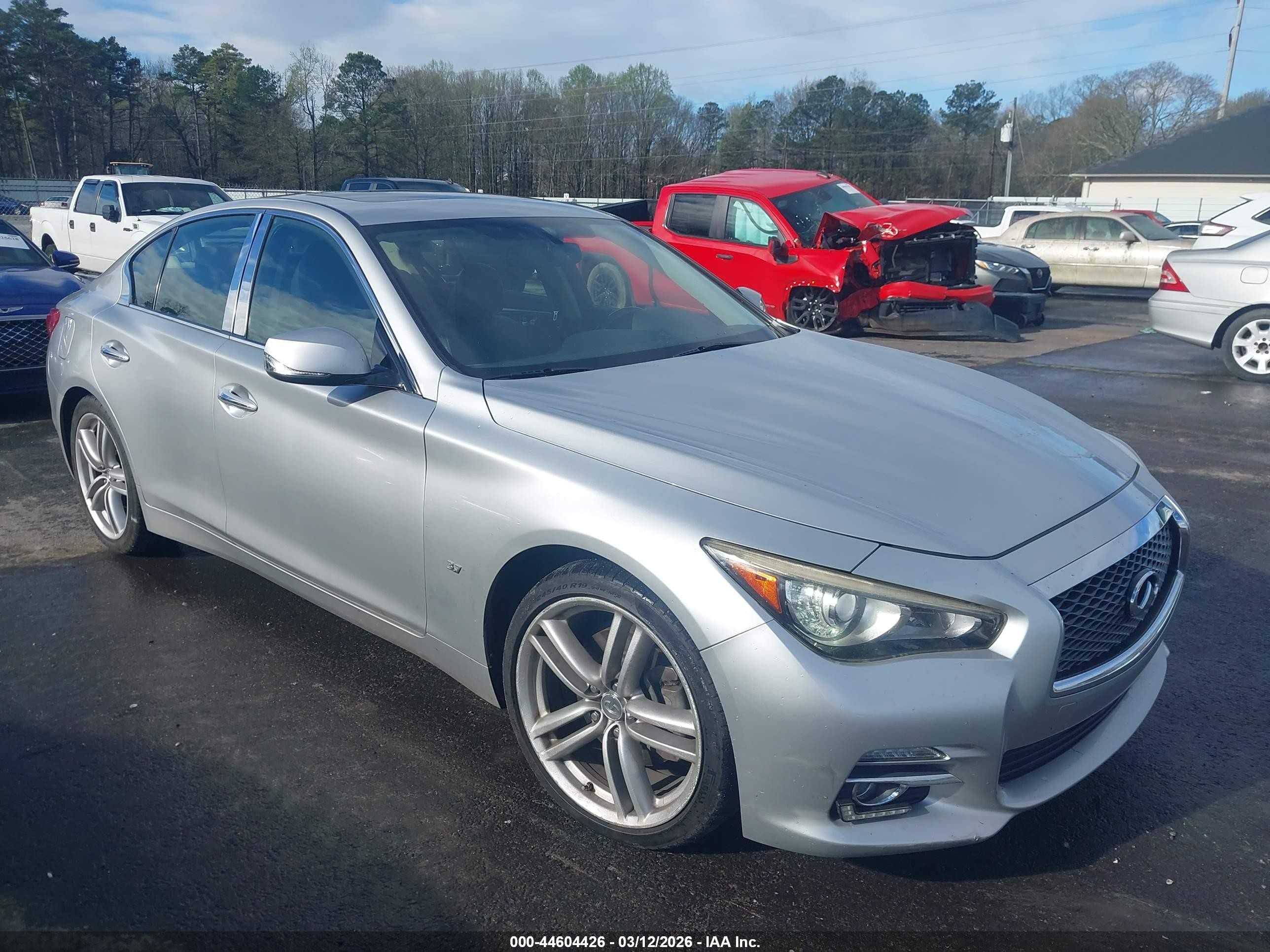 2015 Infiniti Q50 Premium, VIN JN1BV7AP7FM341933 — Repossession