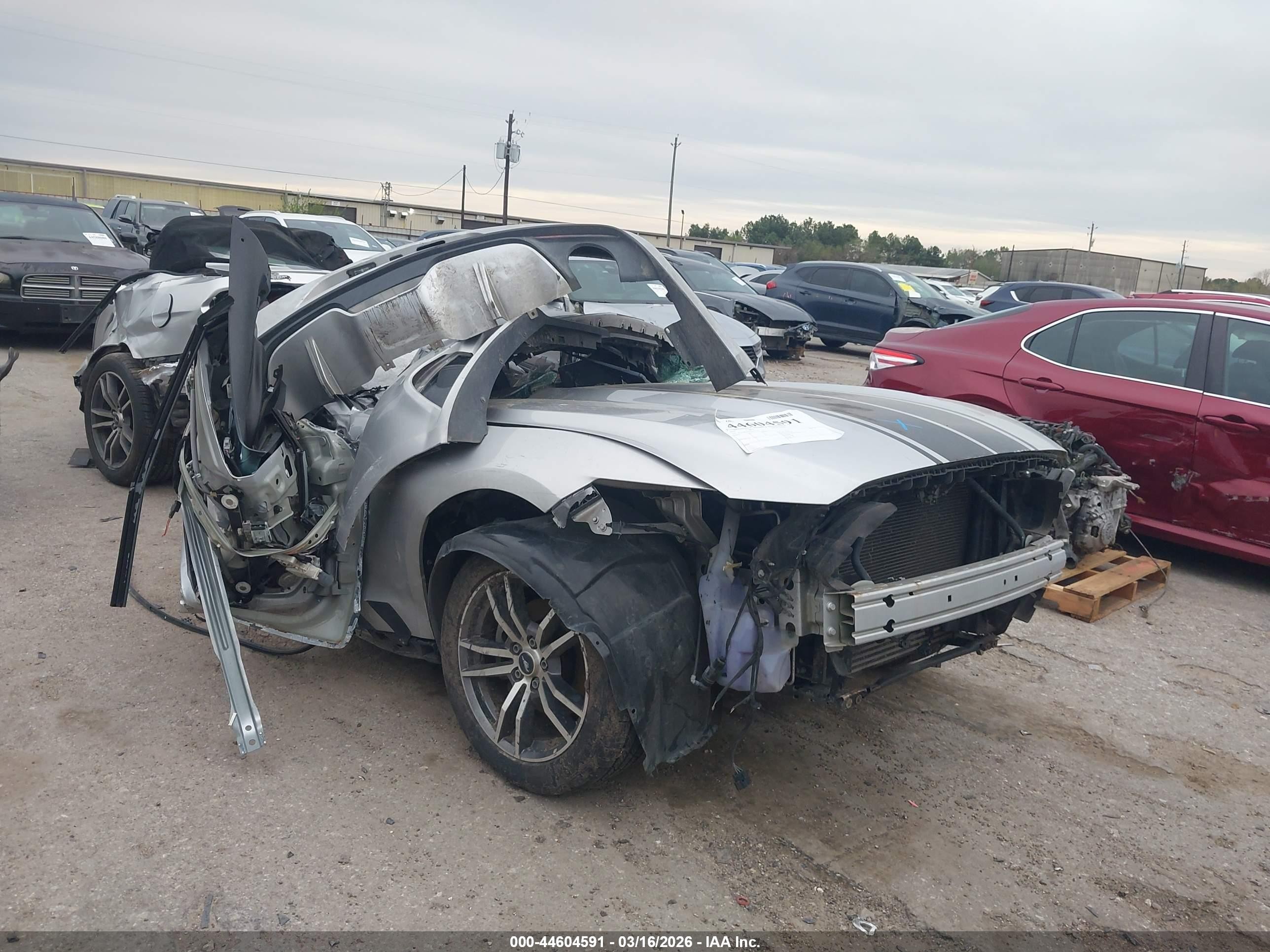 2016 Ford Mustang EcoBoost Premium, VIN 1FATP8UHXG5291116 — Rollover