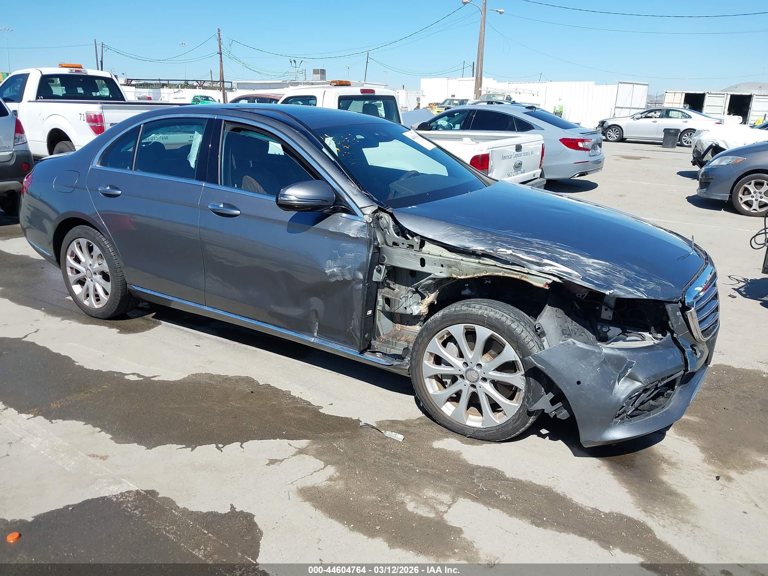 2017 Mercedes-Benz E 300 Sport, VIN WDDZF4JB1HA169159 — All over