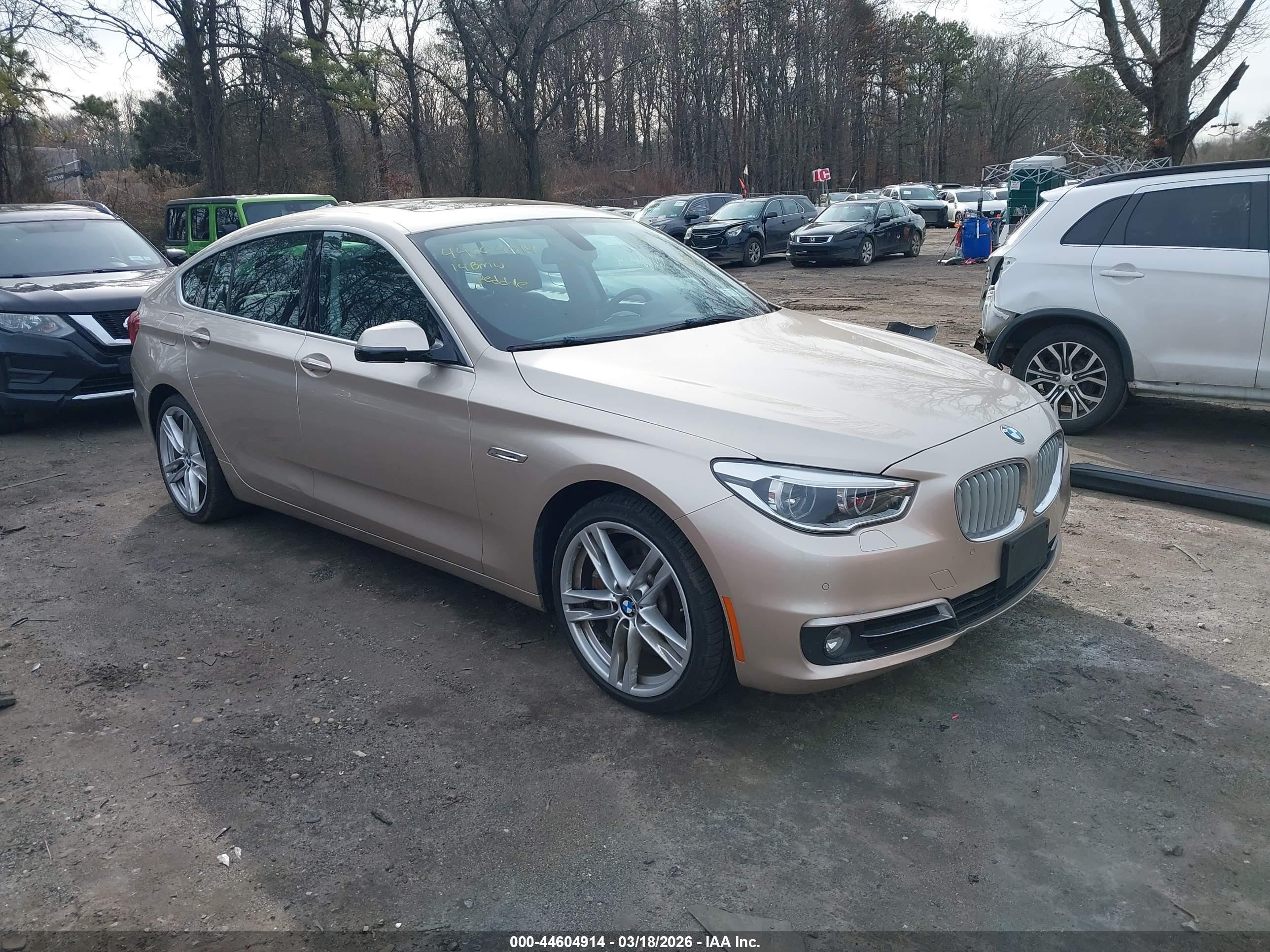 2014 BMW 5 Series 550i Gran Turismo xDrive, VIN WBA5M0C59ED084978 — Front end