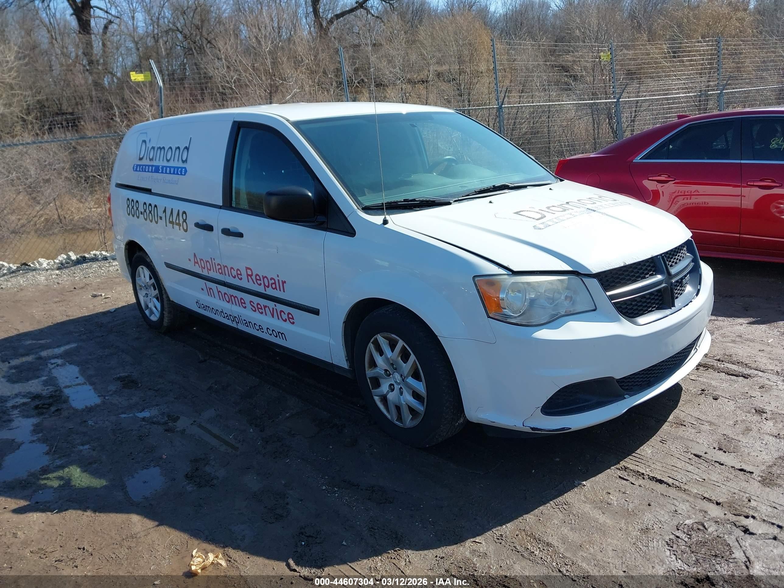 2014 Ram Cargo Van Tradesman, VIN 2C4JRGAG2ER405885 — Normal wear