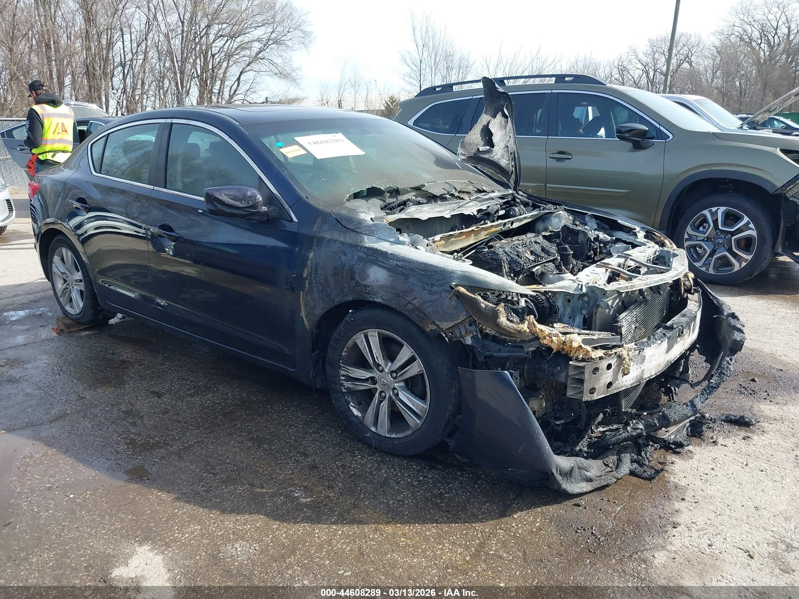 2013 Acura ILX, VIN 19VDE1F30DE009295 — Engine fire