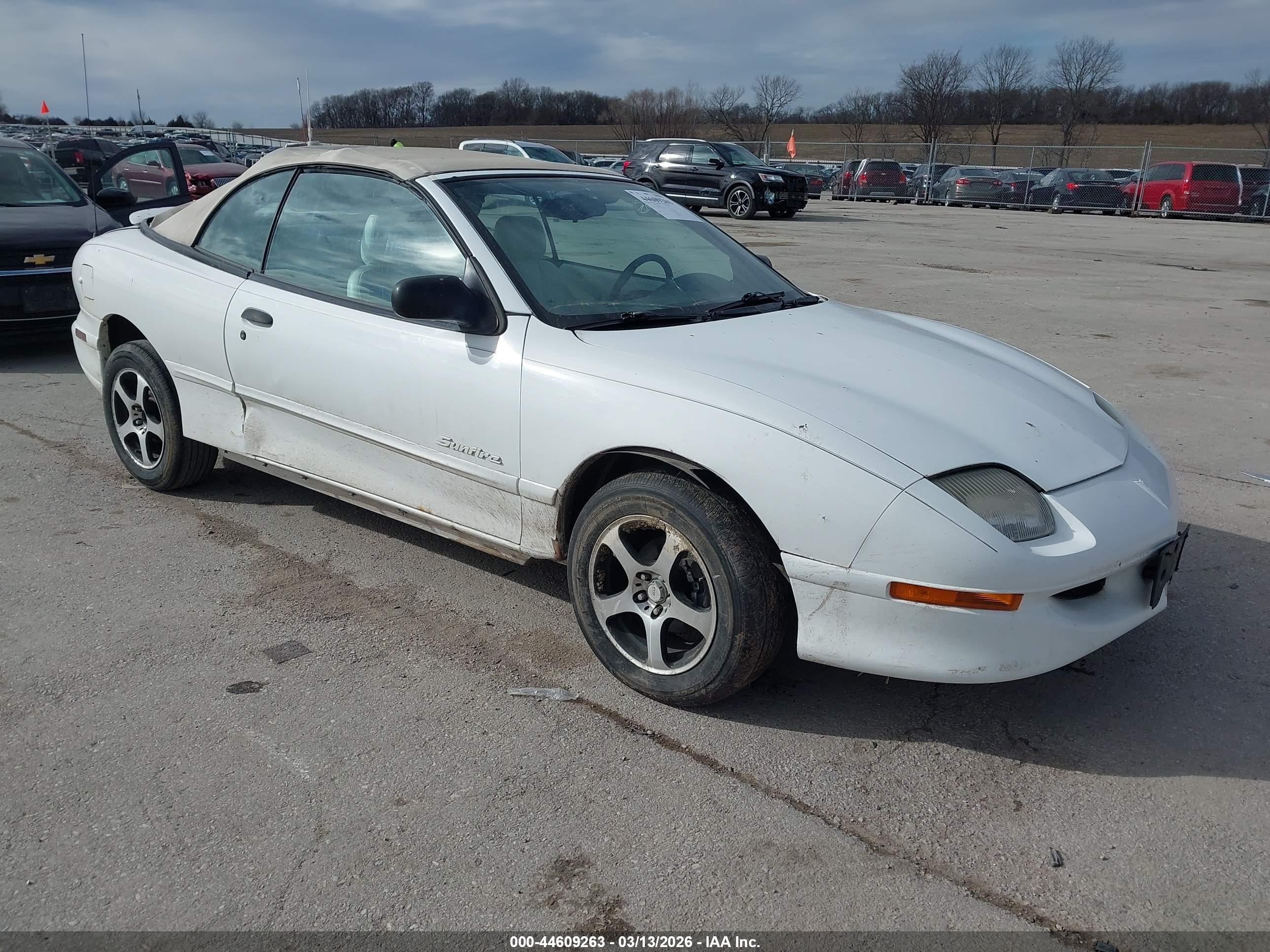 1997 Pontiac Sunfire SE, VIN 4G2JB32T4VB202989 — Roof