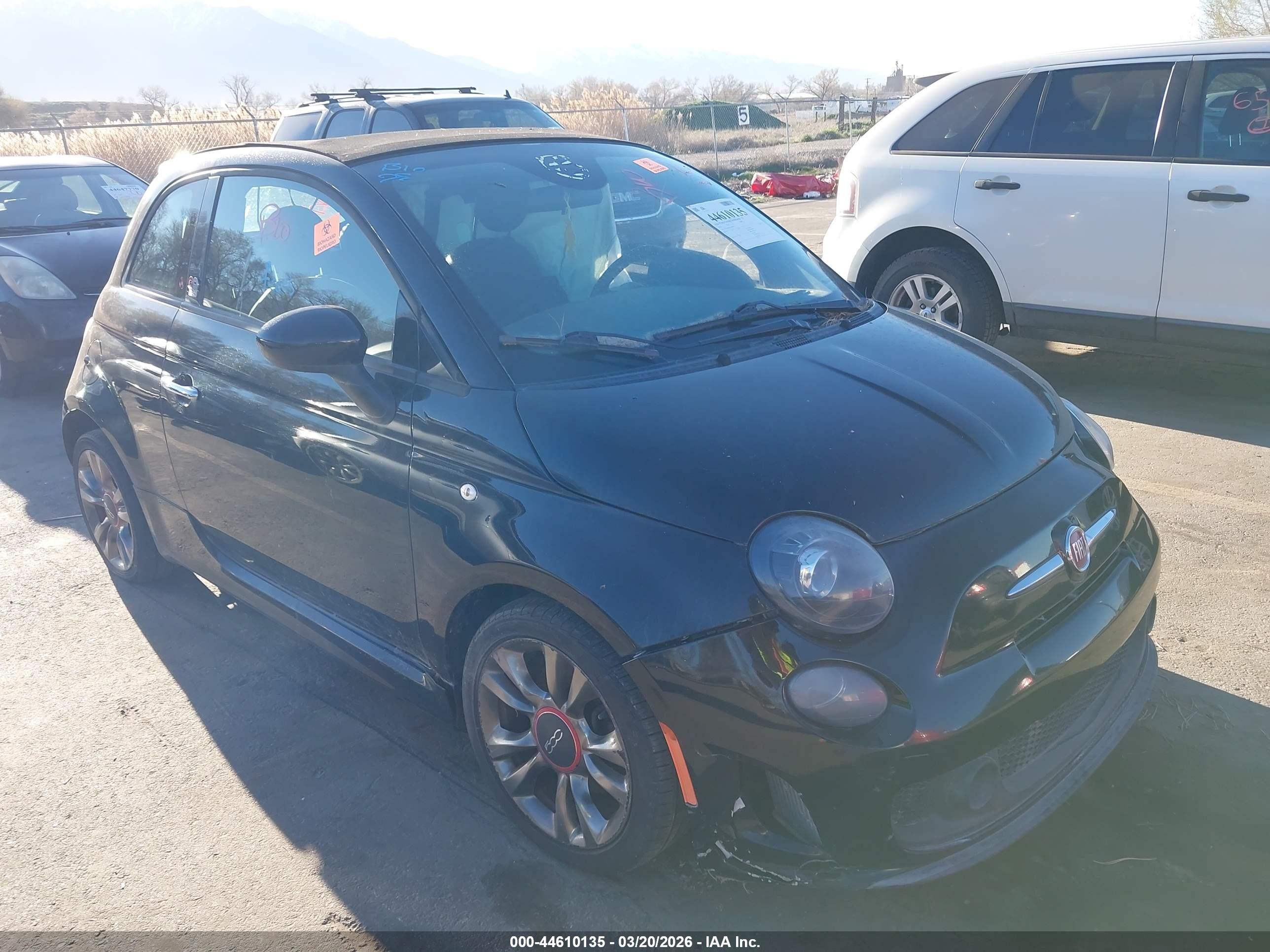 2014 FIAT 500 GQ Edition, VIN 3C3CFFJH4ET190094 — Side