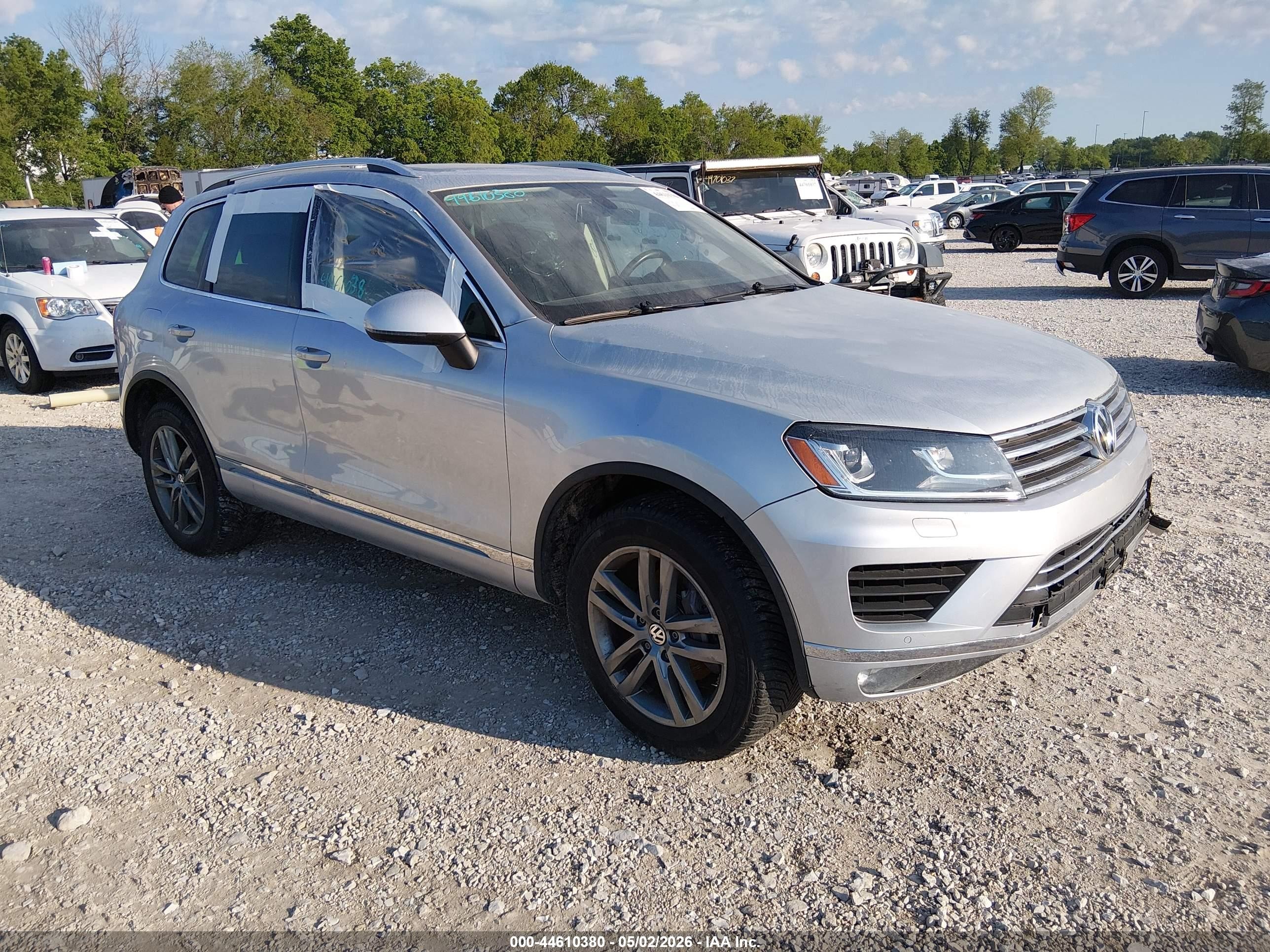 2015 Volkswagen Touareg Lux, VIN WVGEF9BP6FD007972 — Electrical
