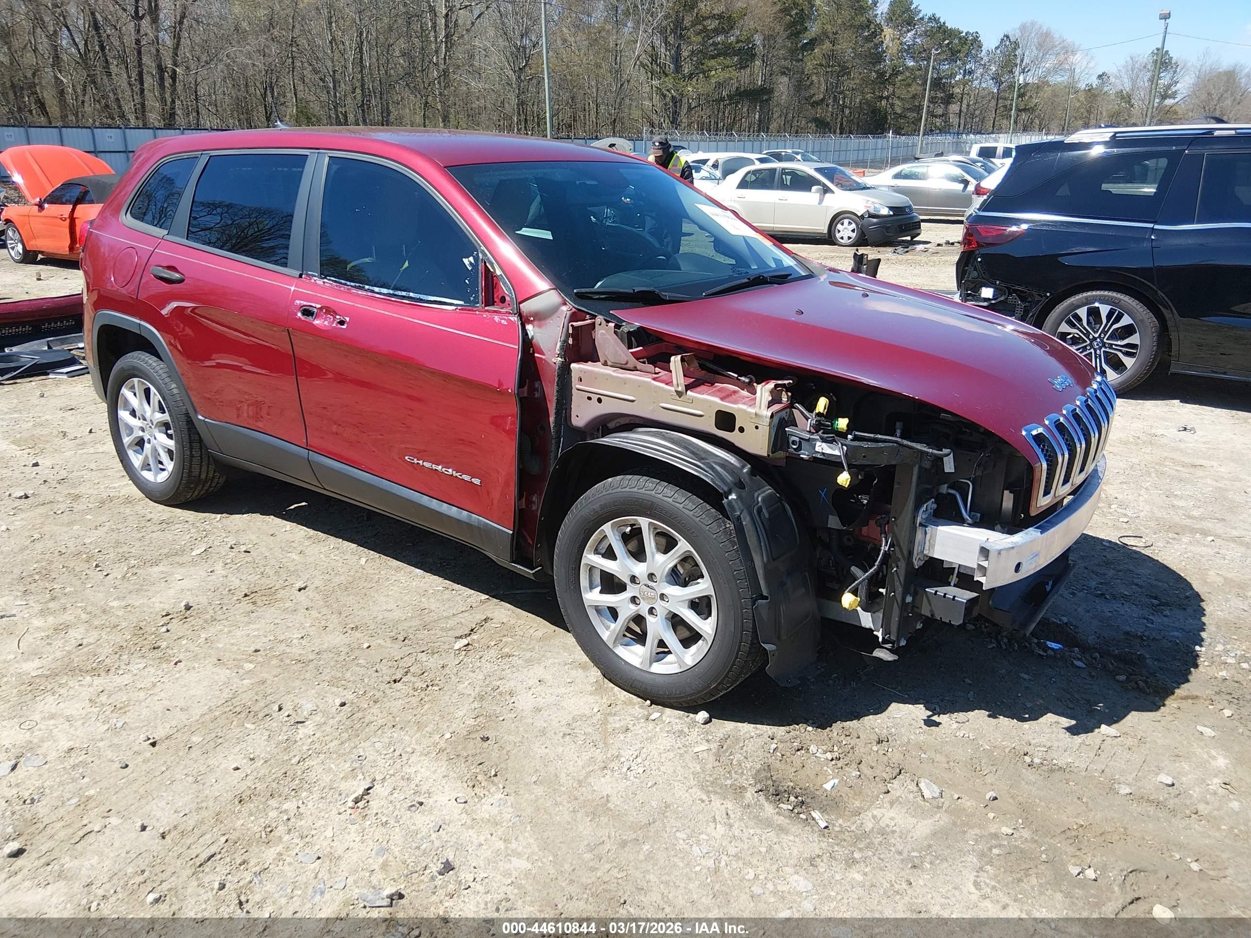 2016 Jeep Cherokee Sport, VIN 1C4PJLAB4GW137852 — Front end