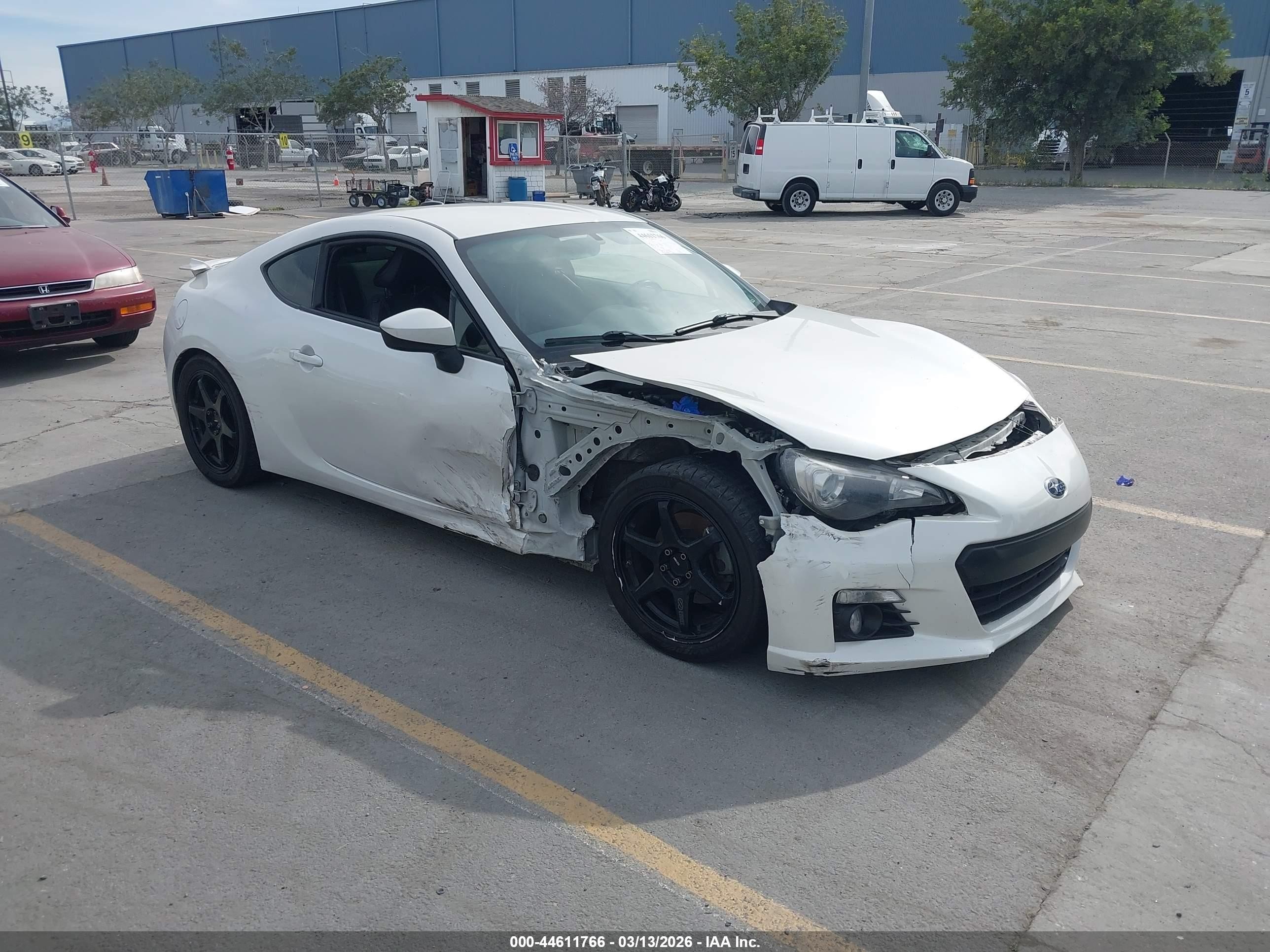 2014 Subaru BRZ Limited, VIN JF1ZCAC17E9602296 — Front end