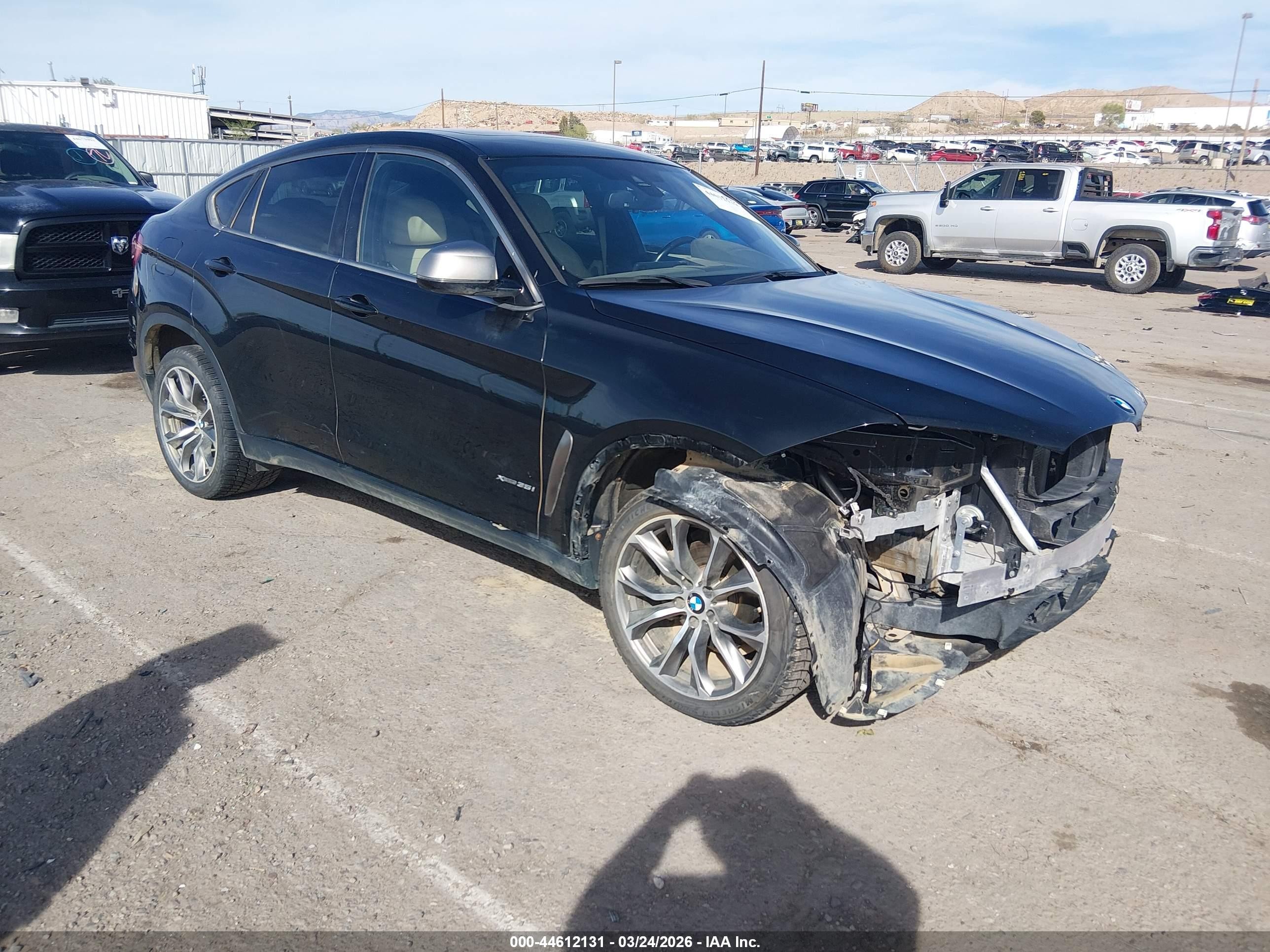 2018 BMW X6 xDrive35i, VIN 5UXKU2C5XJ0X50764 — Front end