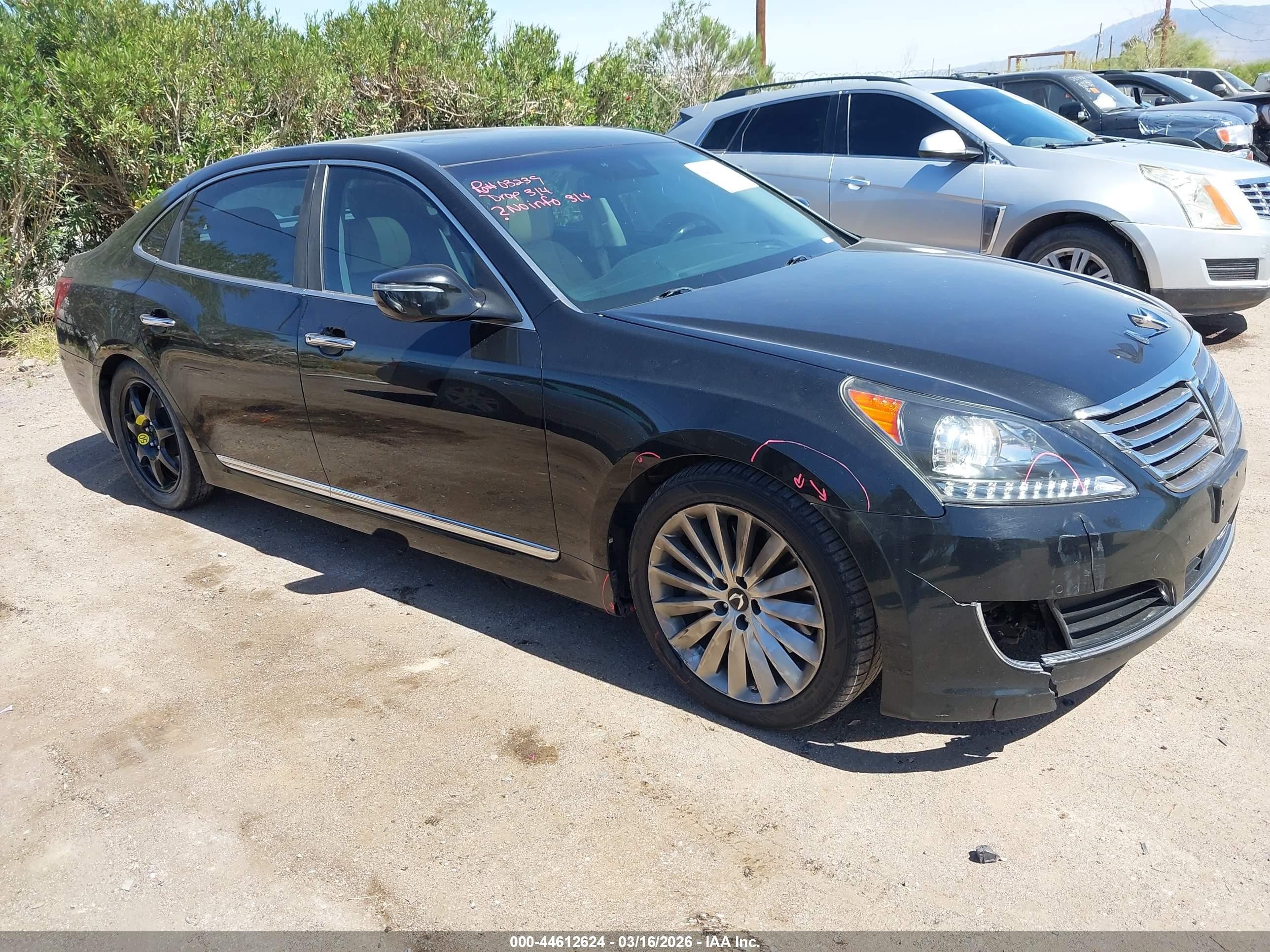 2014 Hyundai Equus Signature, VIN KMHGH4JH9EU090912 — Front end