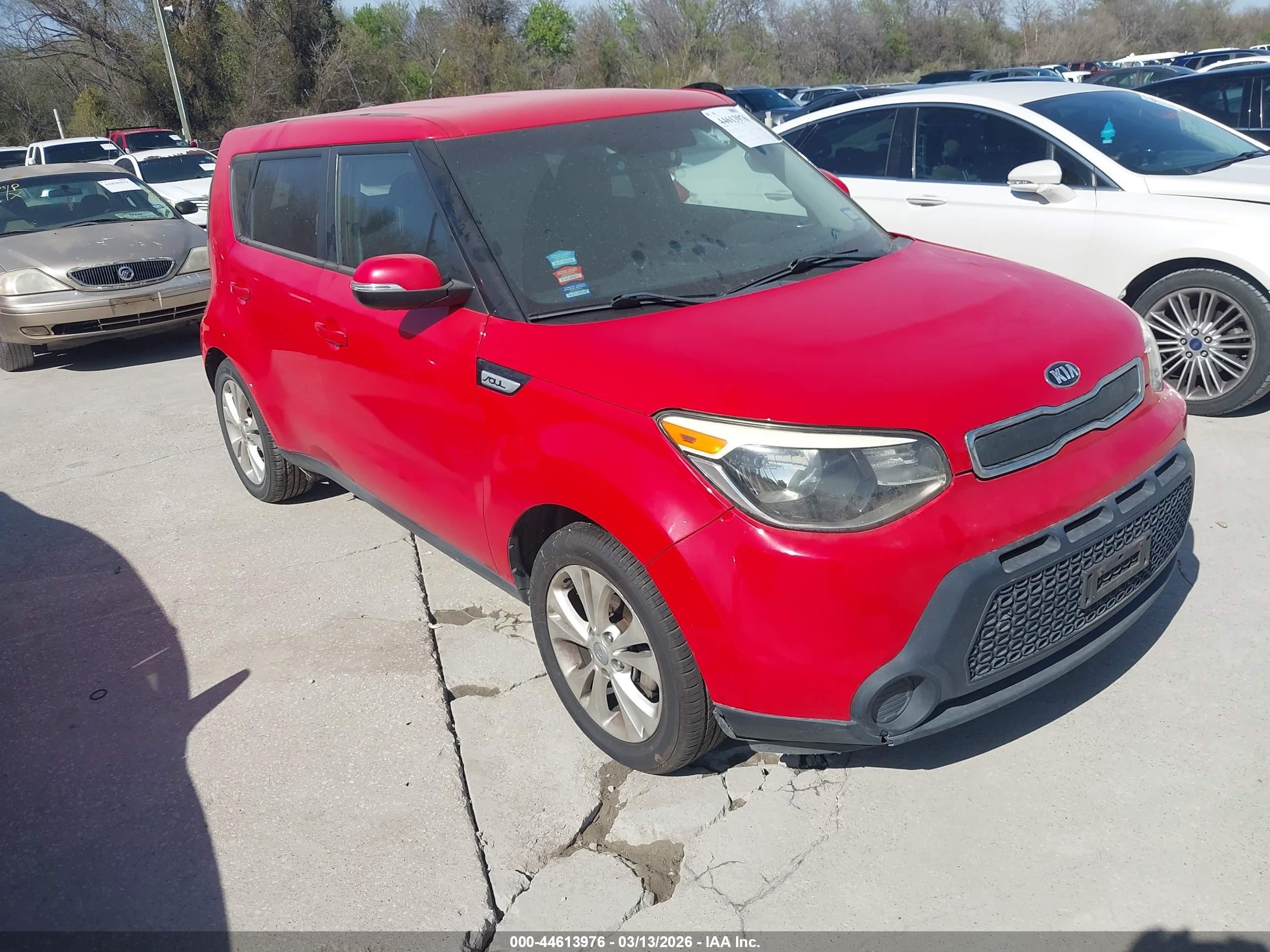 2014 Kia Soul +, VIN KNDJP3A53E7727109 — Normal wear