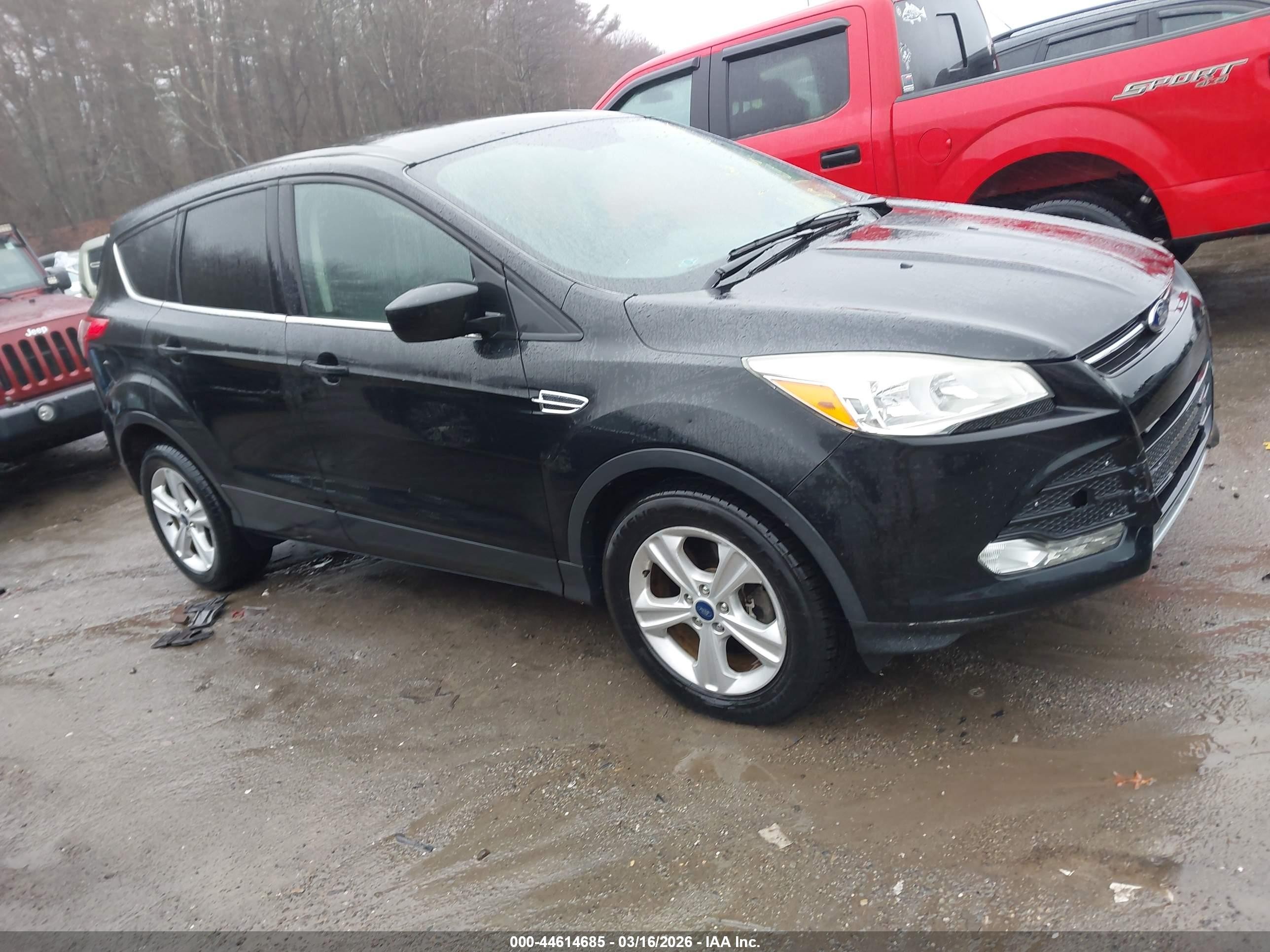 2015 Ford Escape SE, VIN 1FMCU9GX2FUC65671 — Normal wear