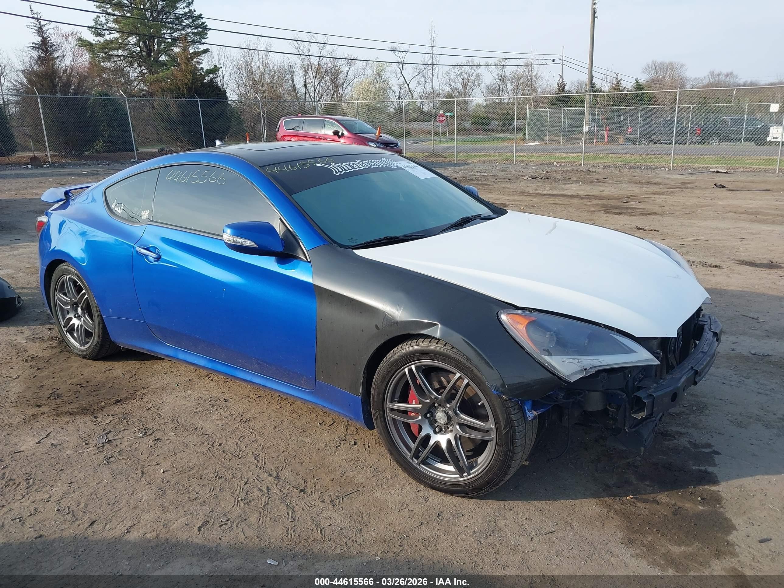 2011 Hyundai Genesis Coupe Track, VIN KMHHU6KH7BU047997 — Front end