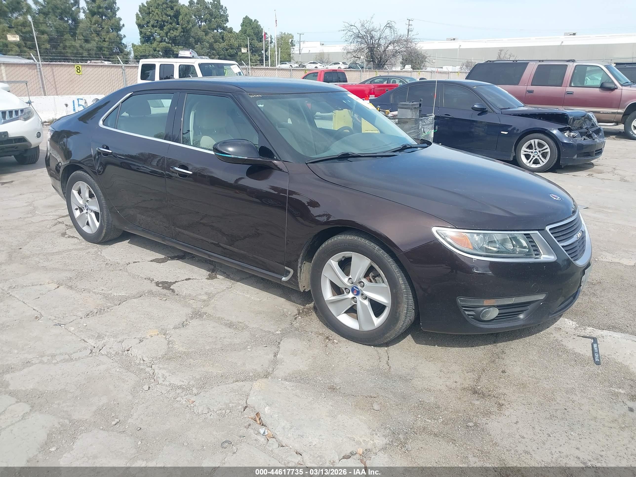 2011 Saab 9-5 Turbo4, VIN YS3GN4AR2B4000557 — Side